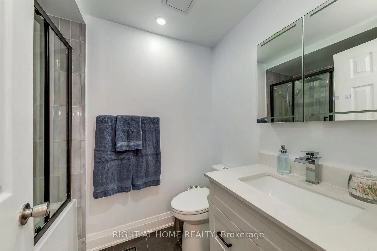 132 Ashton Crescent, #132