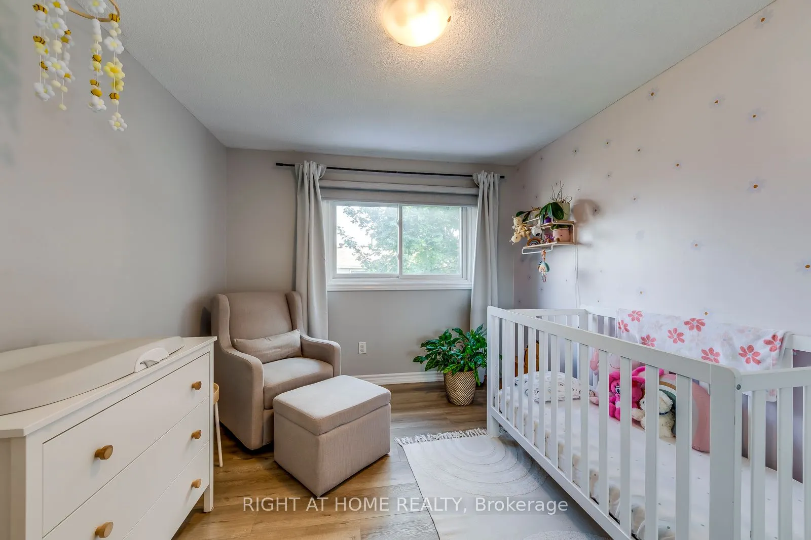 132 Ashton Crescent, #132