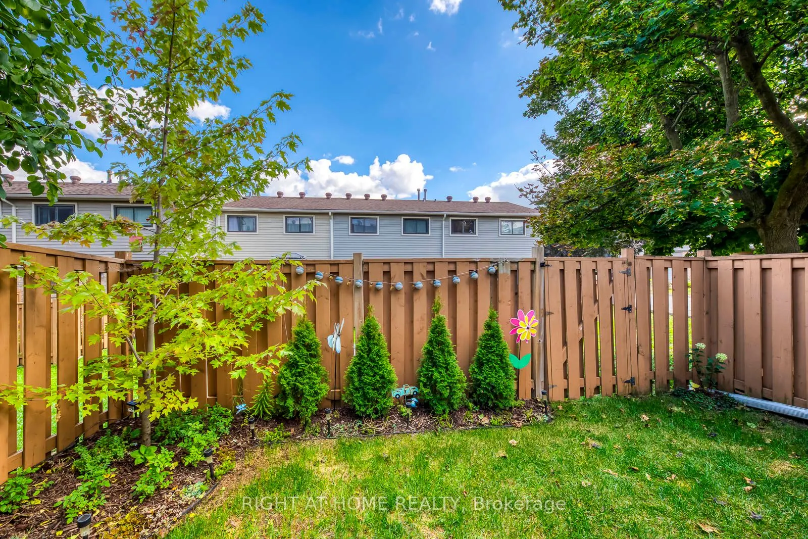 132 Ashton Crescent, #132