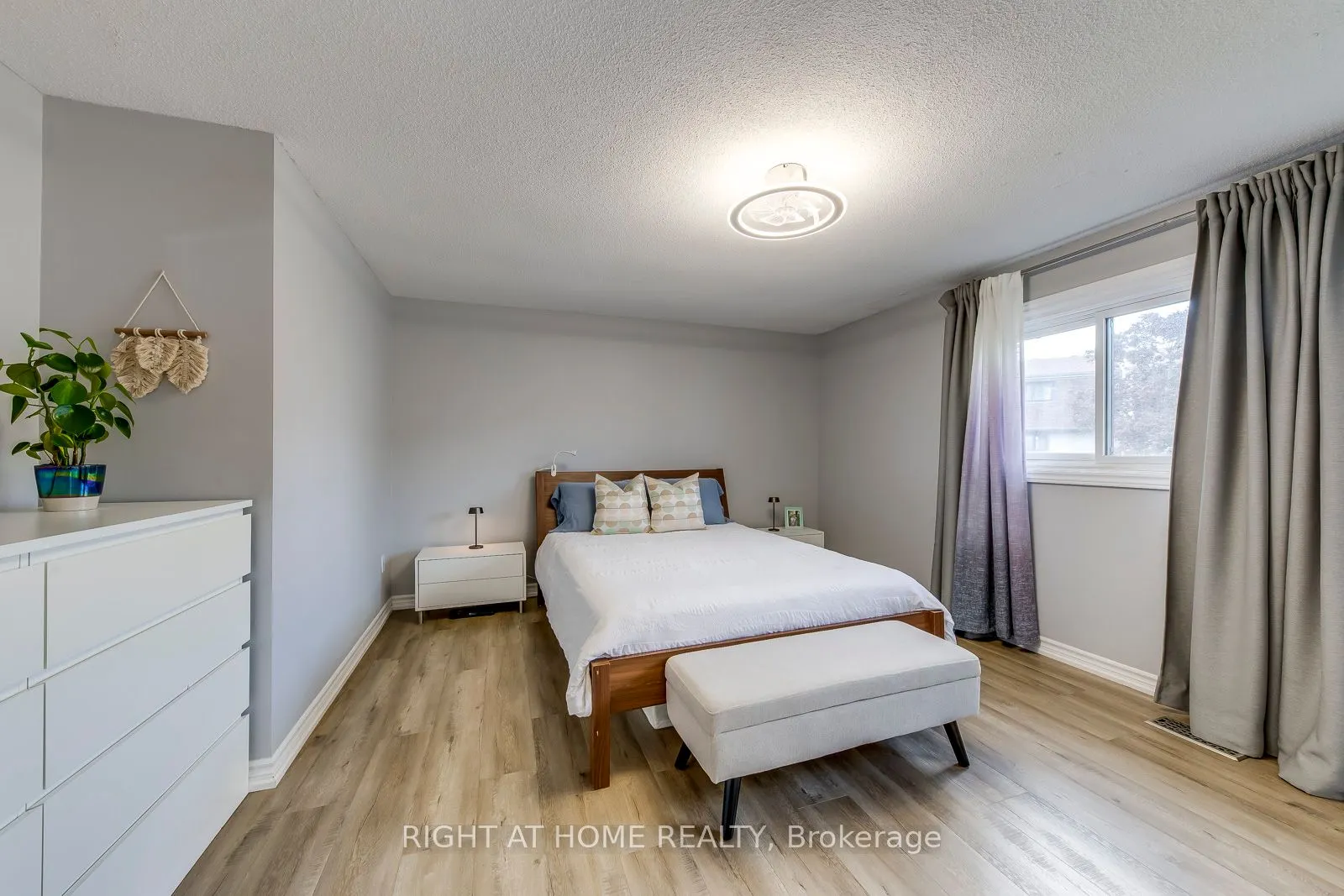 132 Ashton Crescent, #132