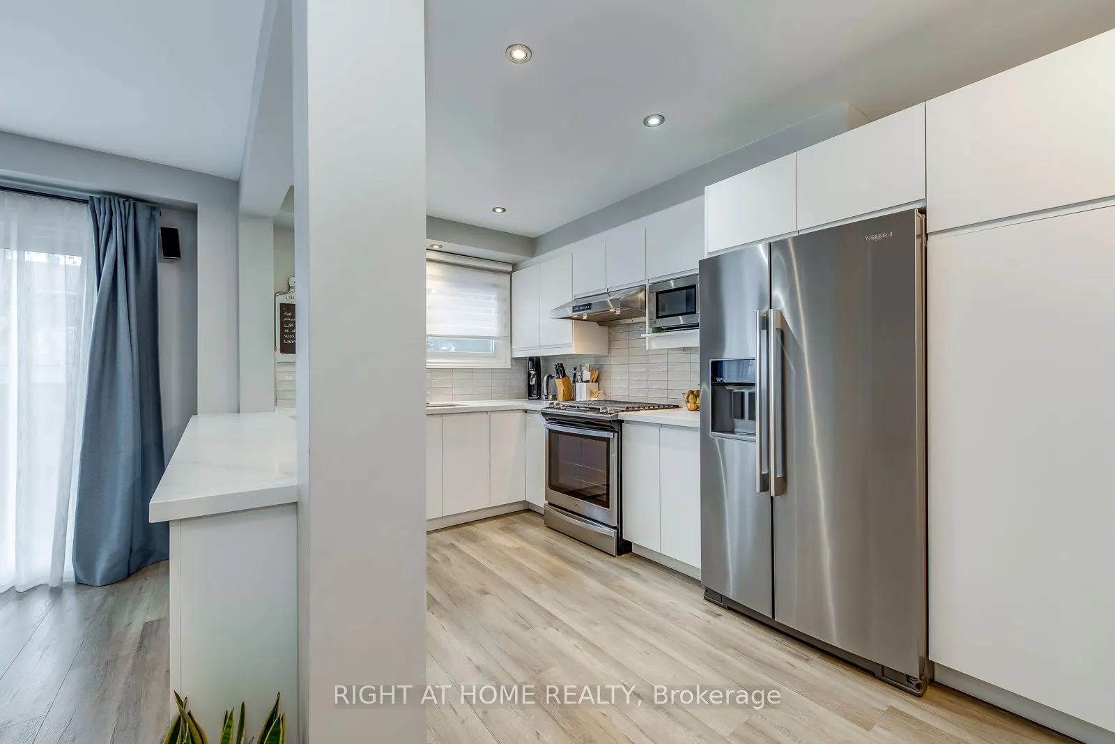 132 Ashton Crescent, #132
