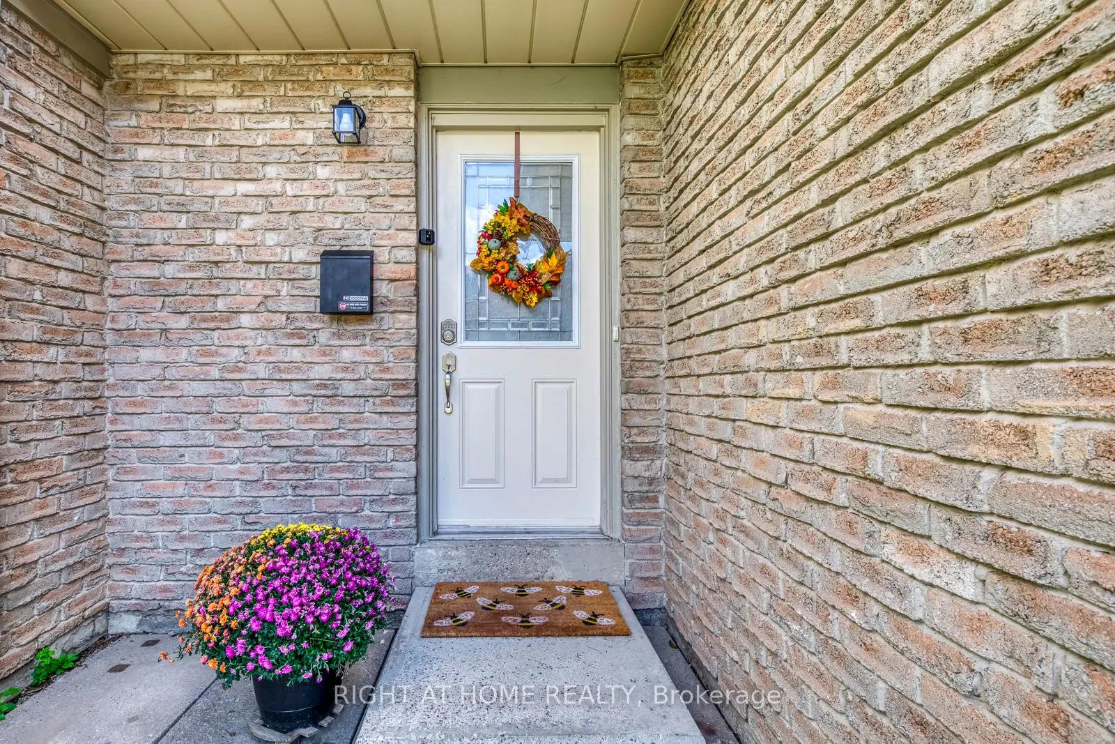 132 Ashton Crescent, #132