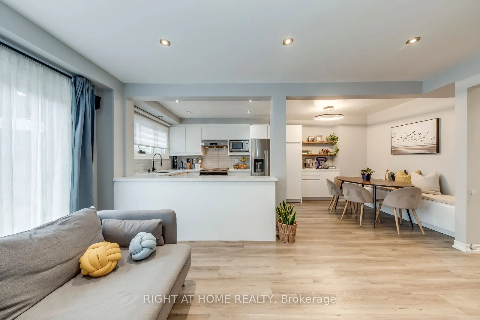 132 Ashton Crescent, #132