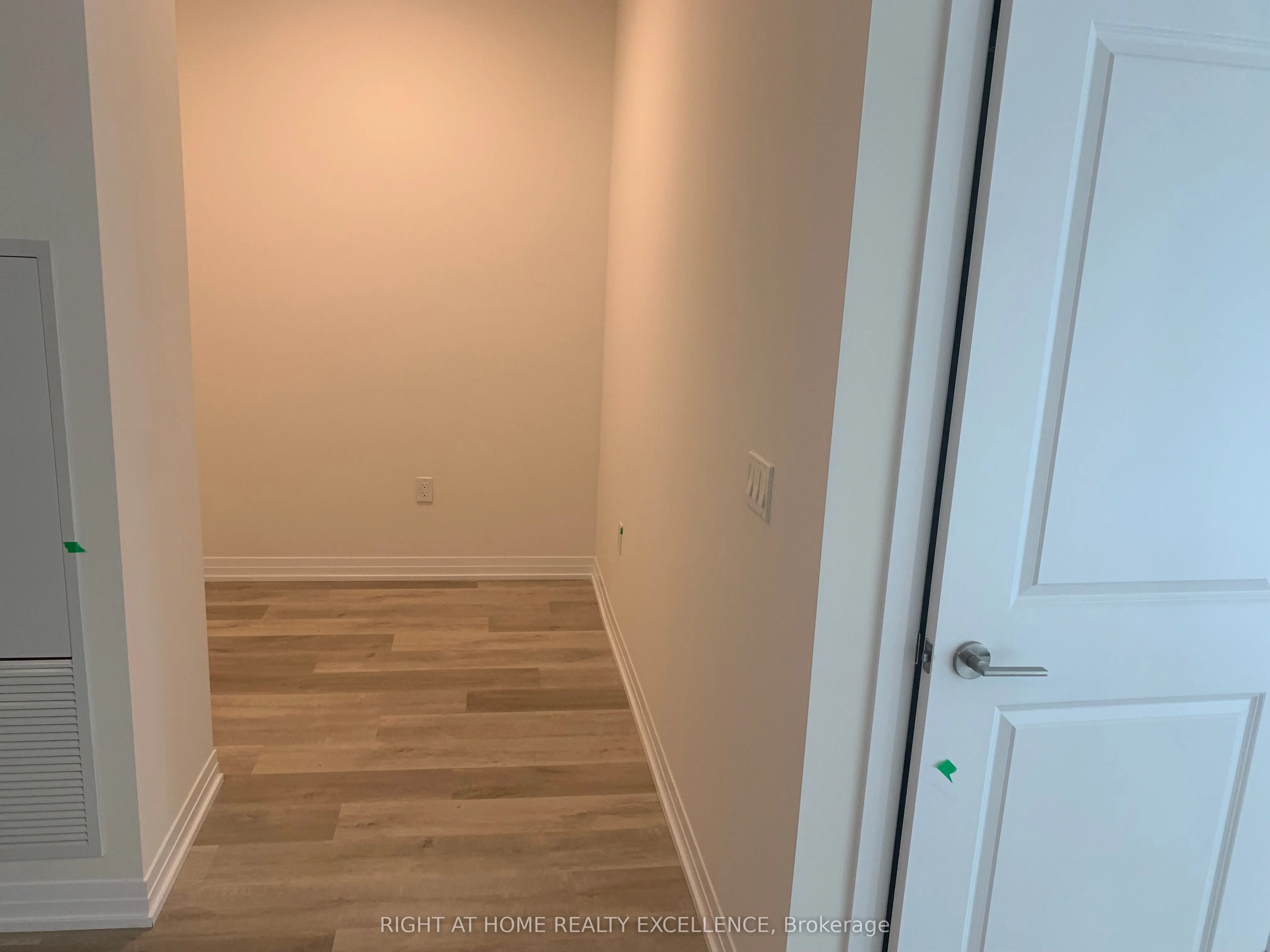15 Watergarden Drive, #709