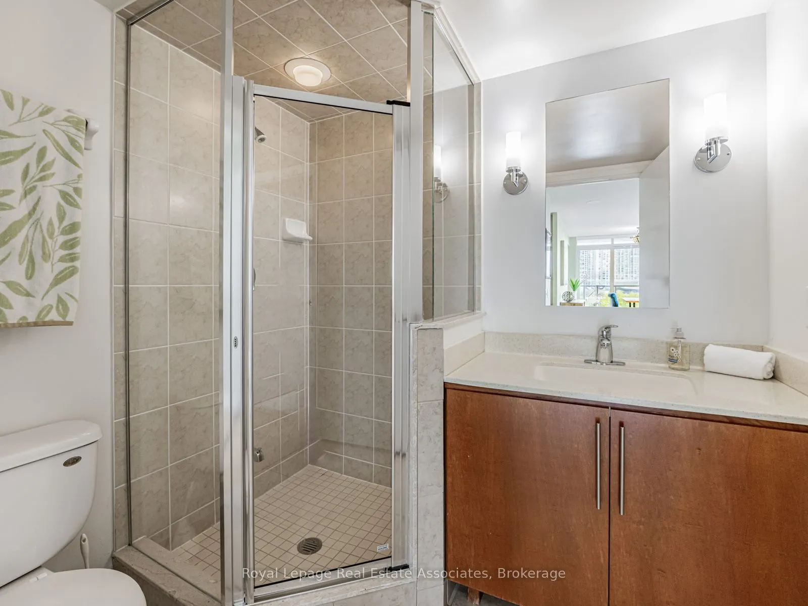 35 Viking Lane, #335