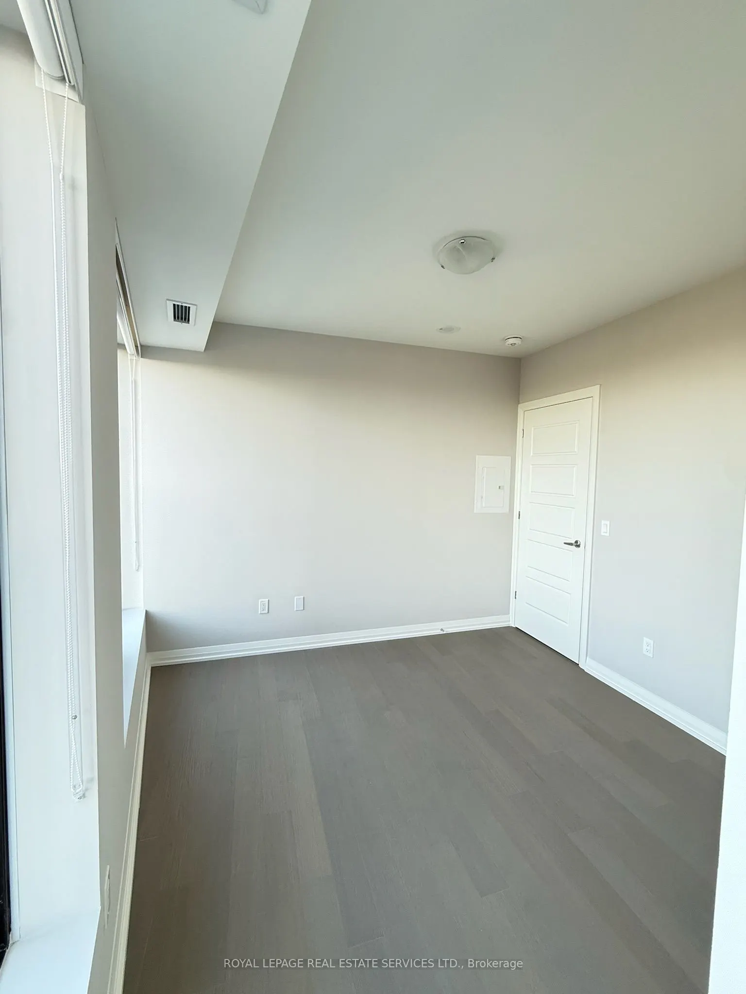 1415 Dundas Street E, #803