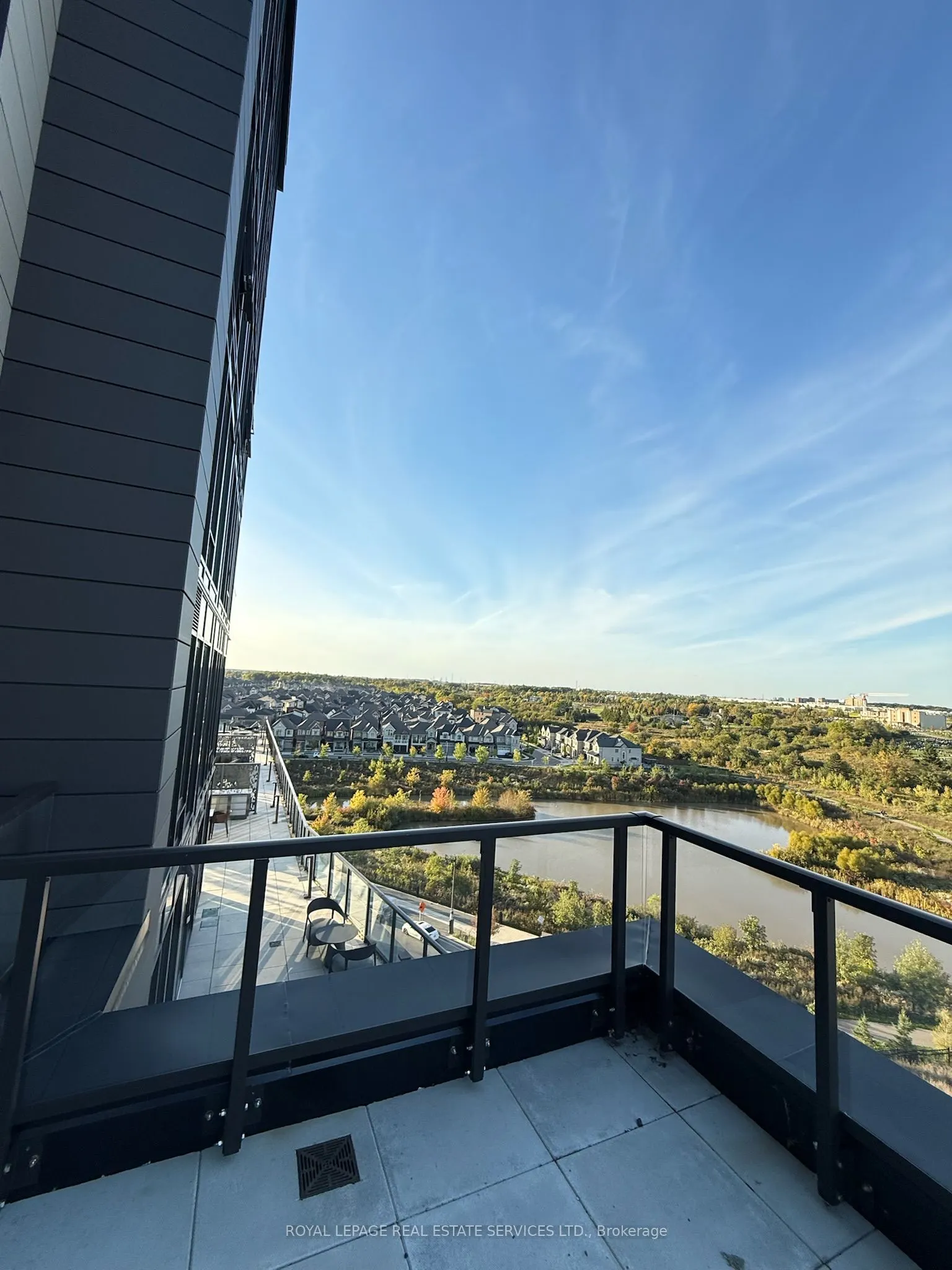1415 Dundas Street E, #803