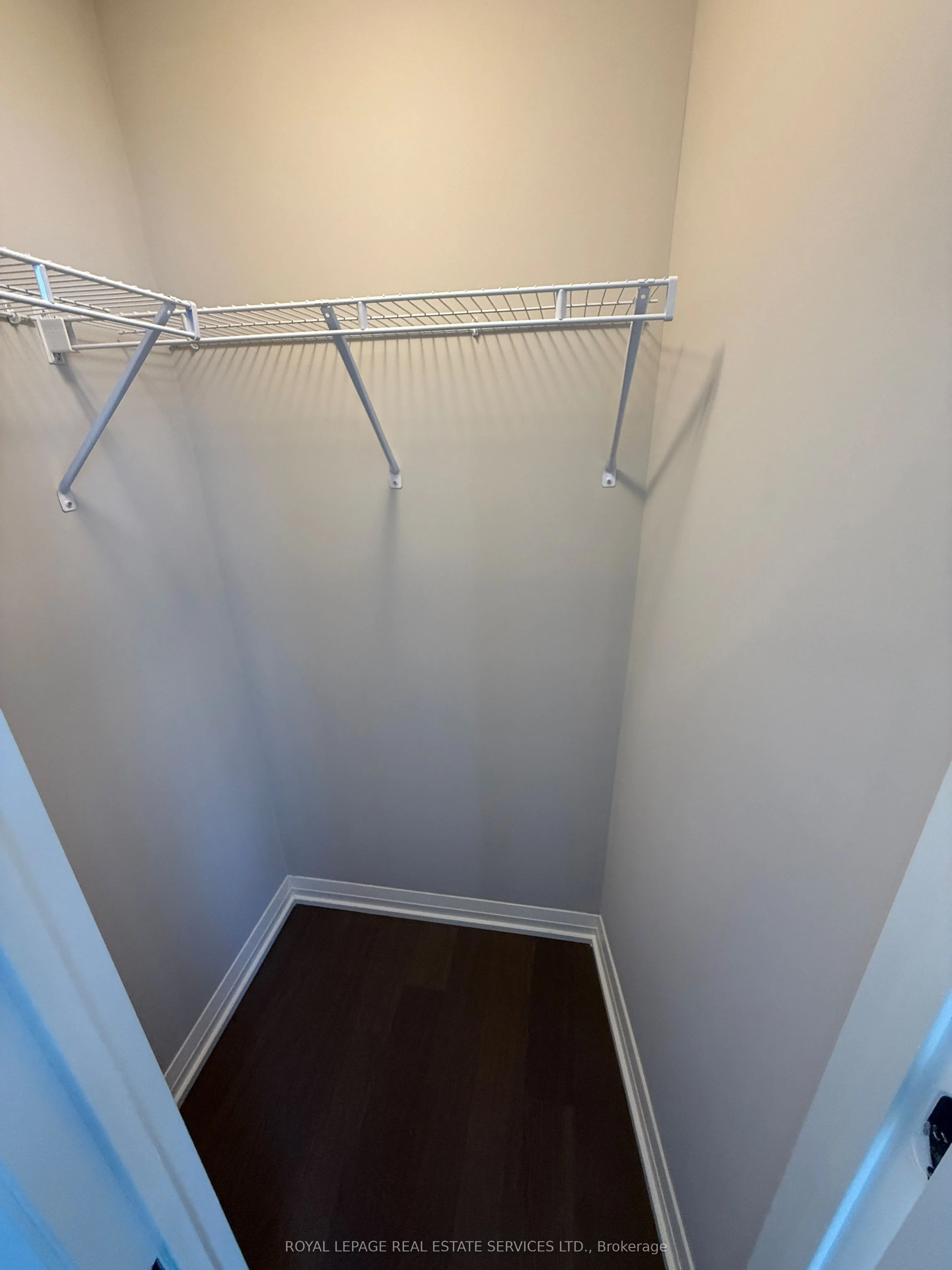 1415 Dundas Street E, #803