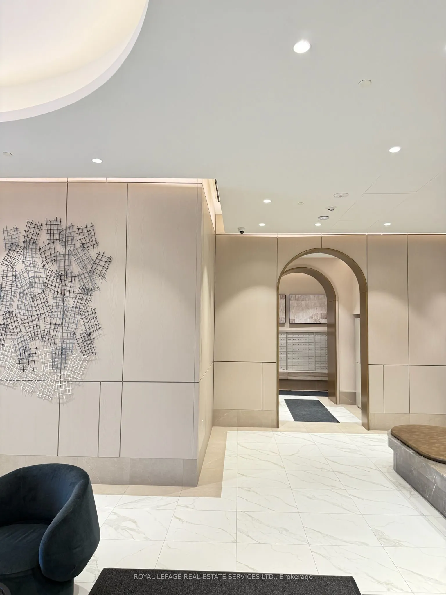 1415 Dundas Street E, #803