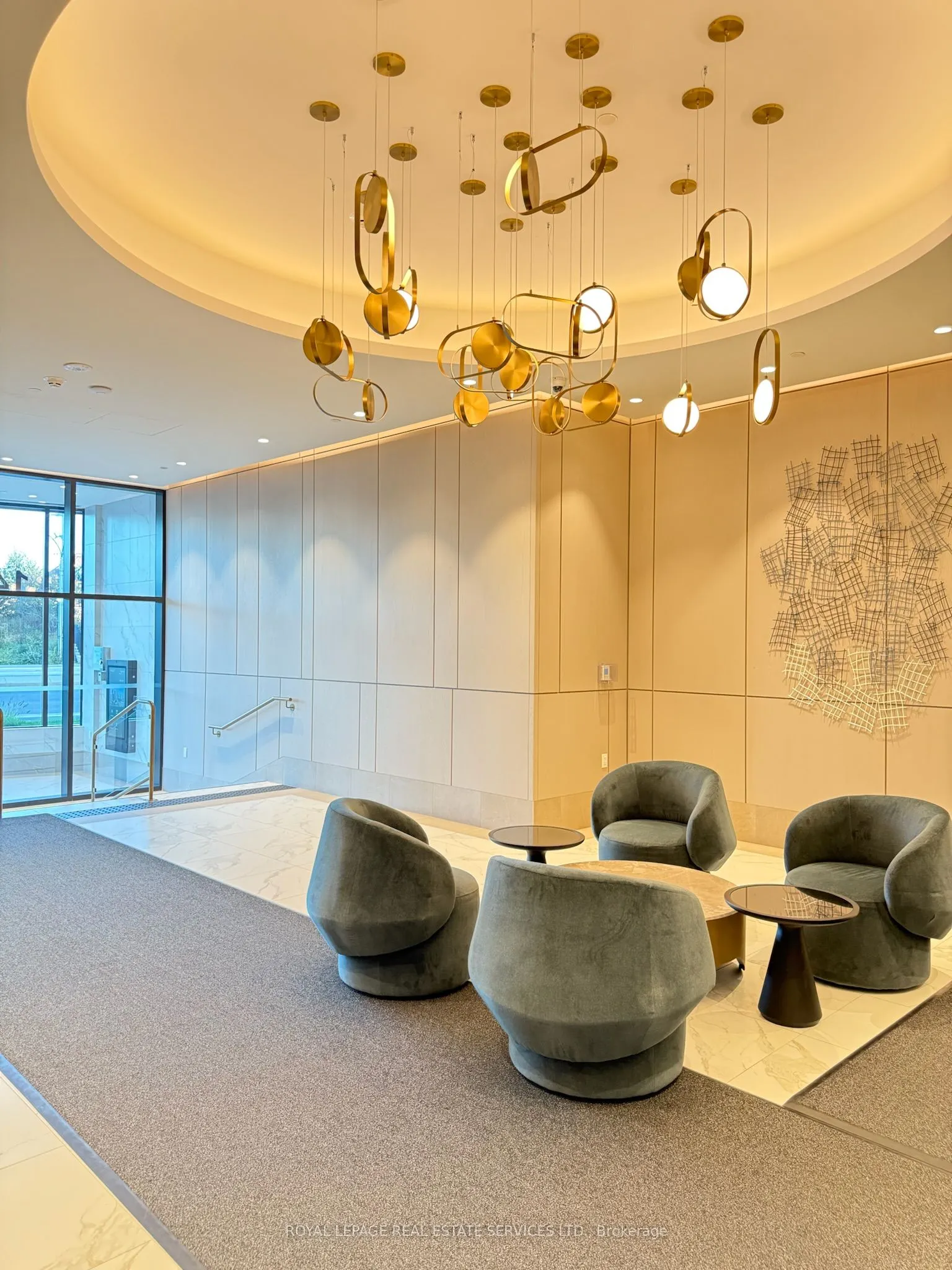 1415 Dundas Street E, #803