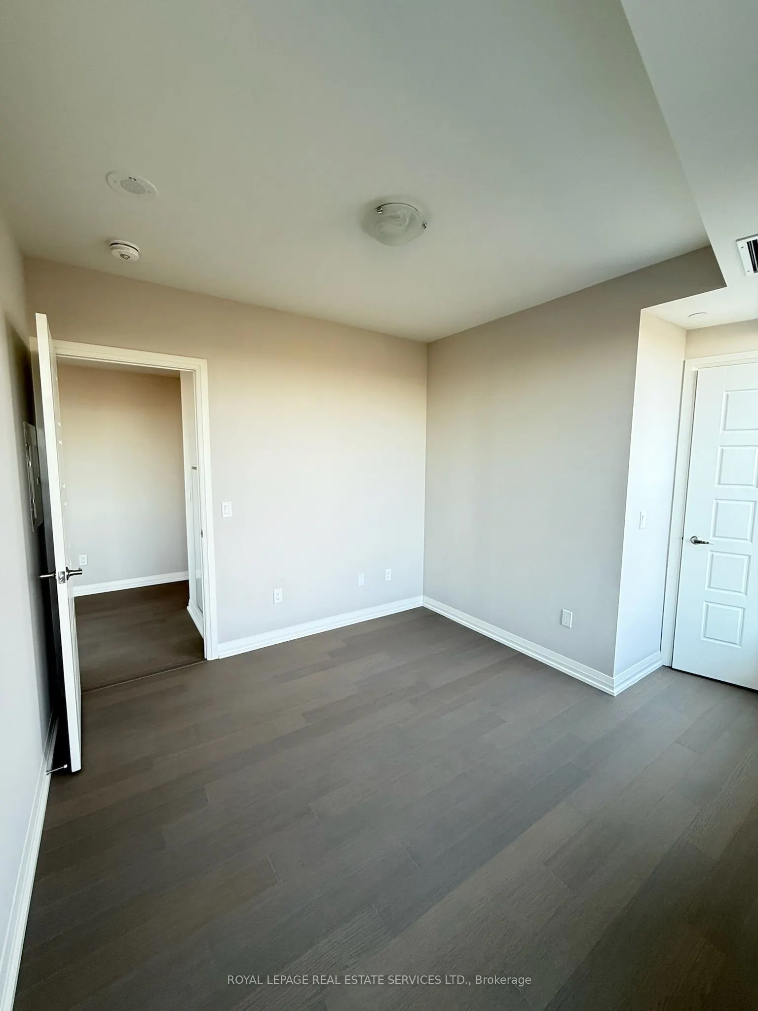 1415 Dundas Street E, #803