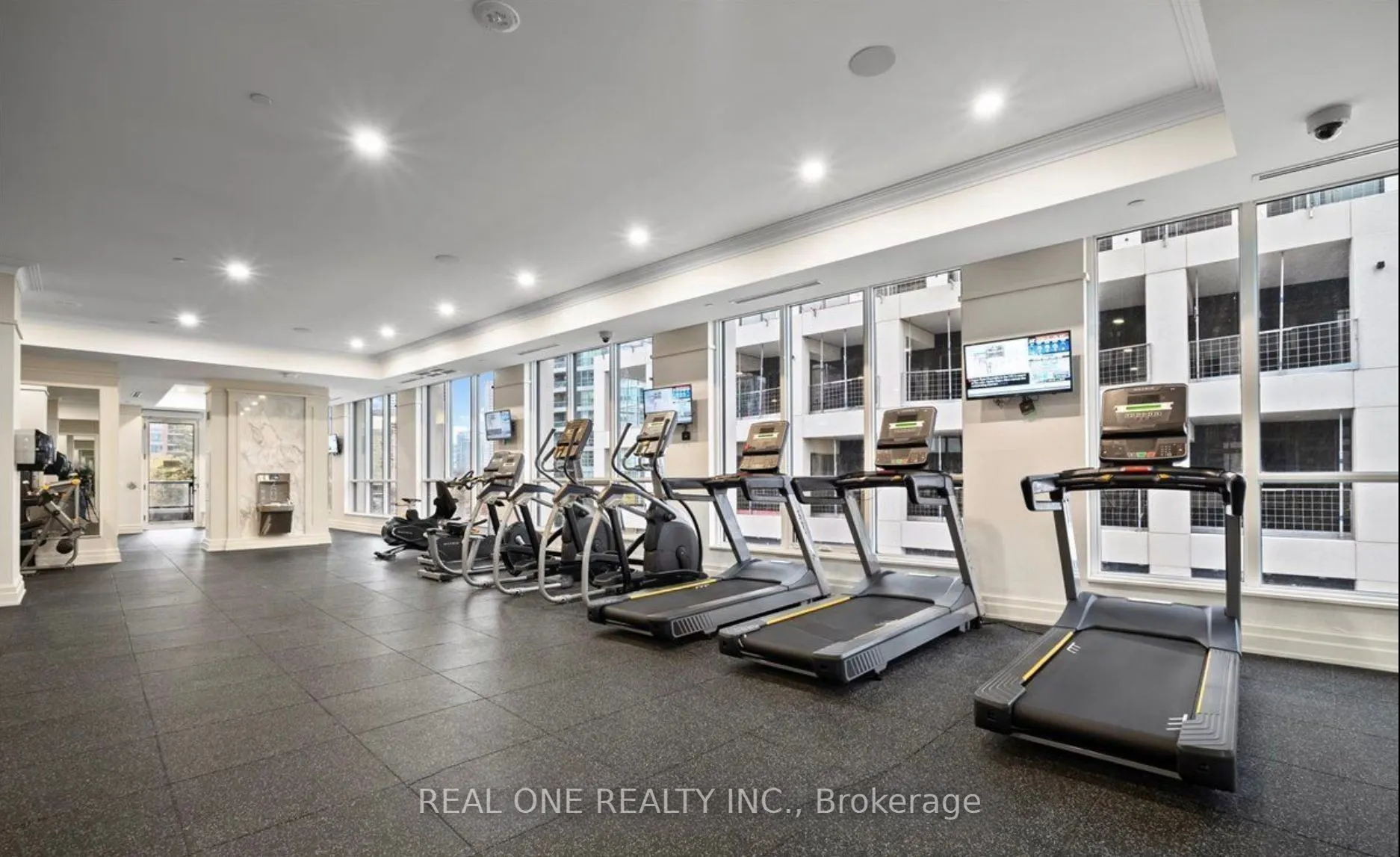 36 Elm Drive W, #1010