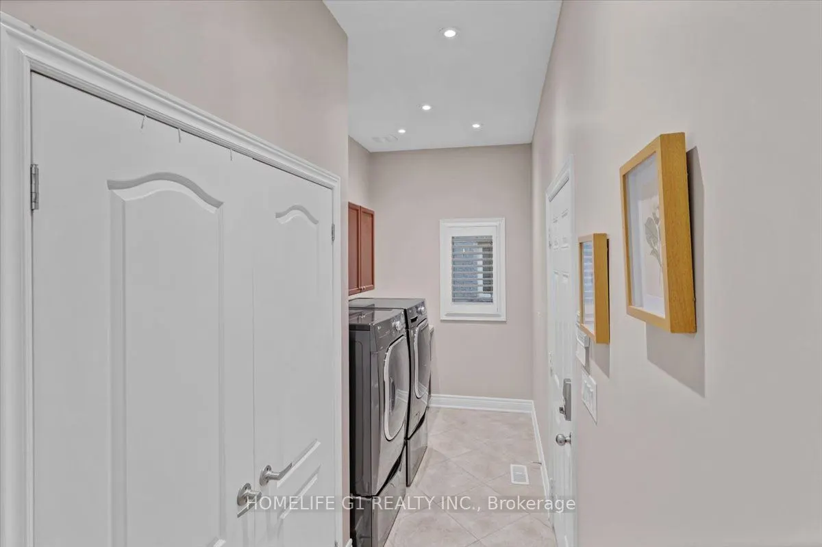 2355 North Ridge Trail