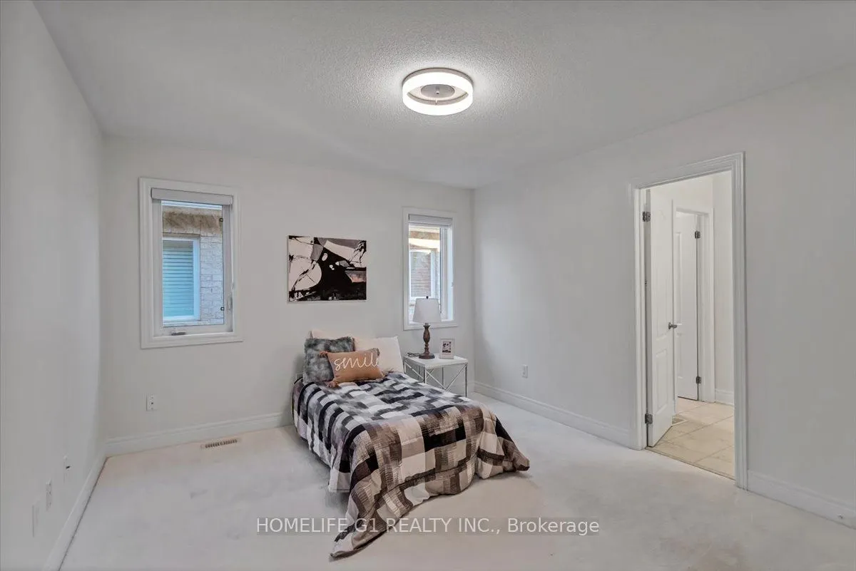 2355 North Ridge Trail