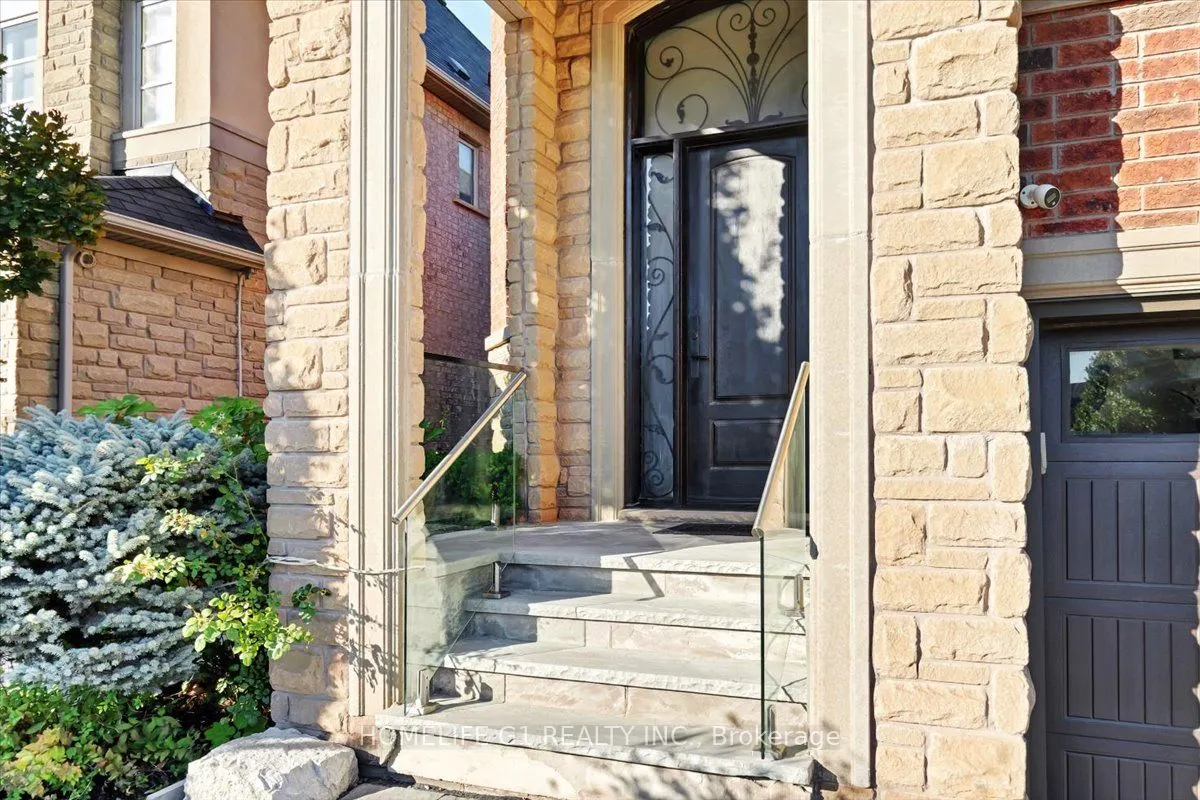 2355 North Ridge Trail