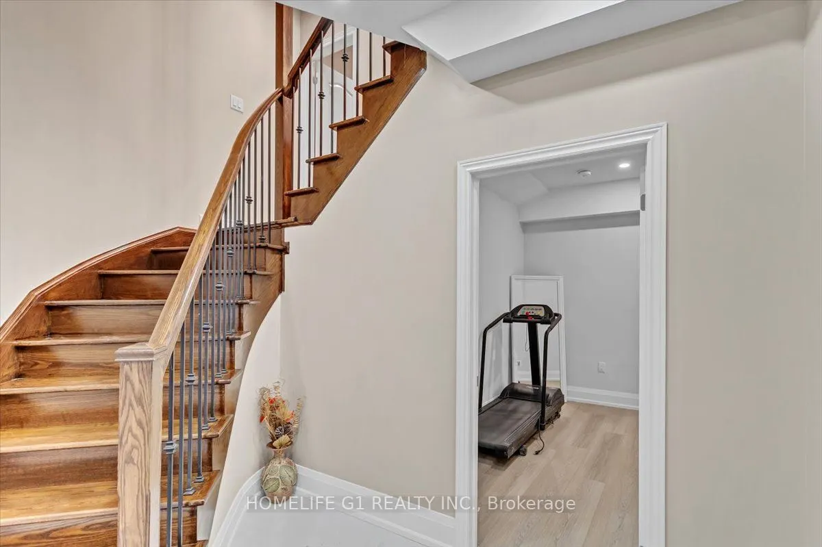 2355 North Ridge Trail
