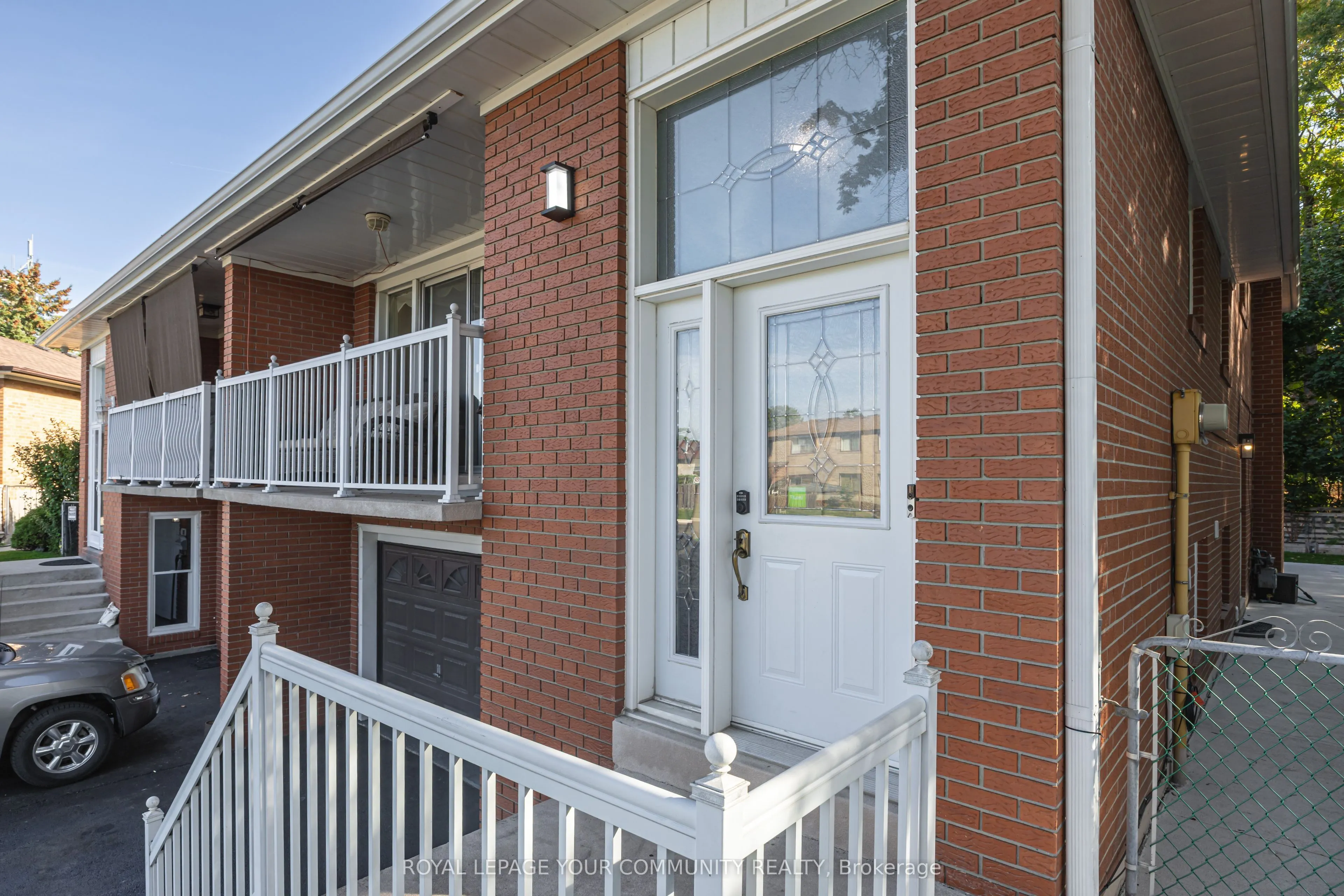 18 Loomis Court