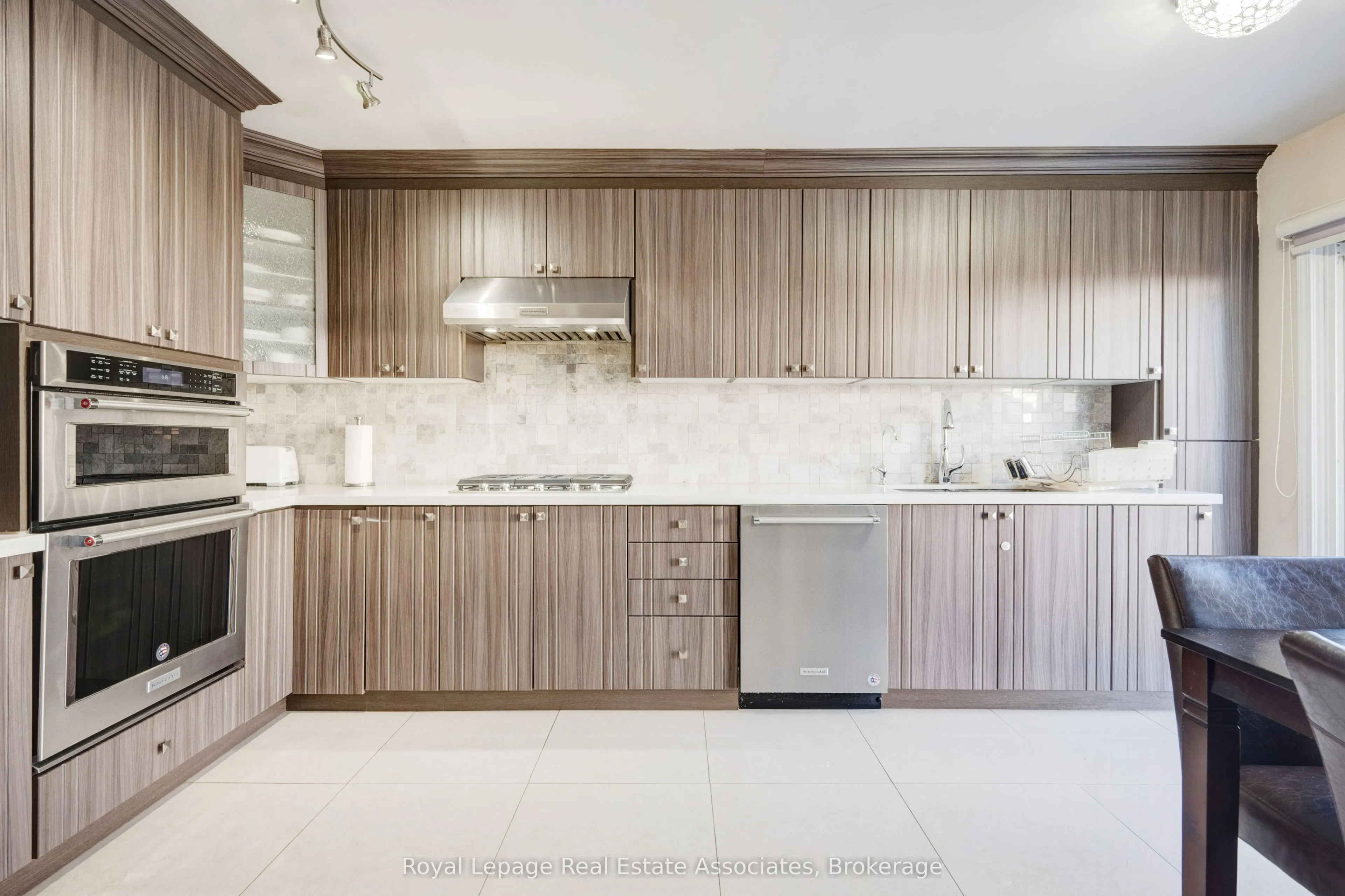 15 Virtues Avenue, #Main
