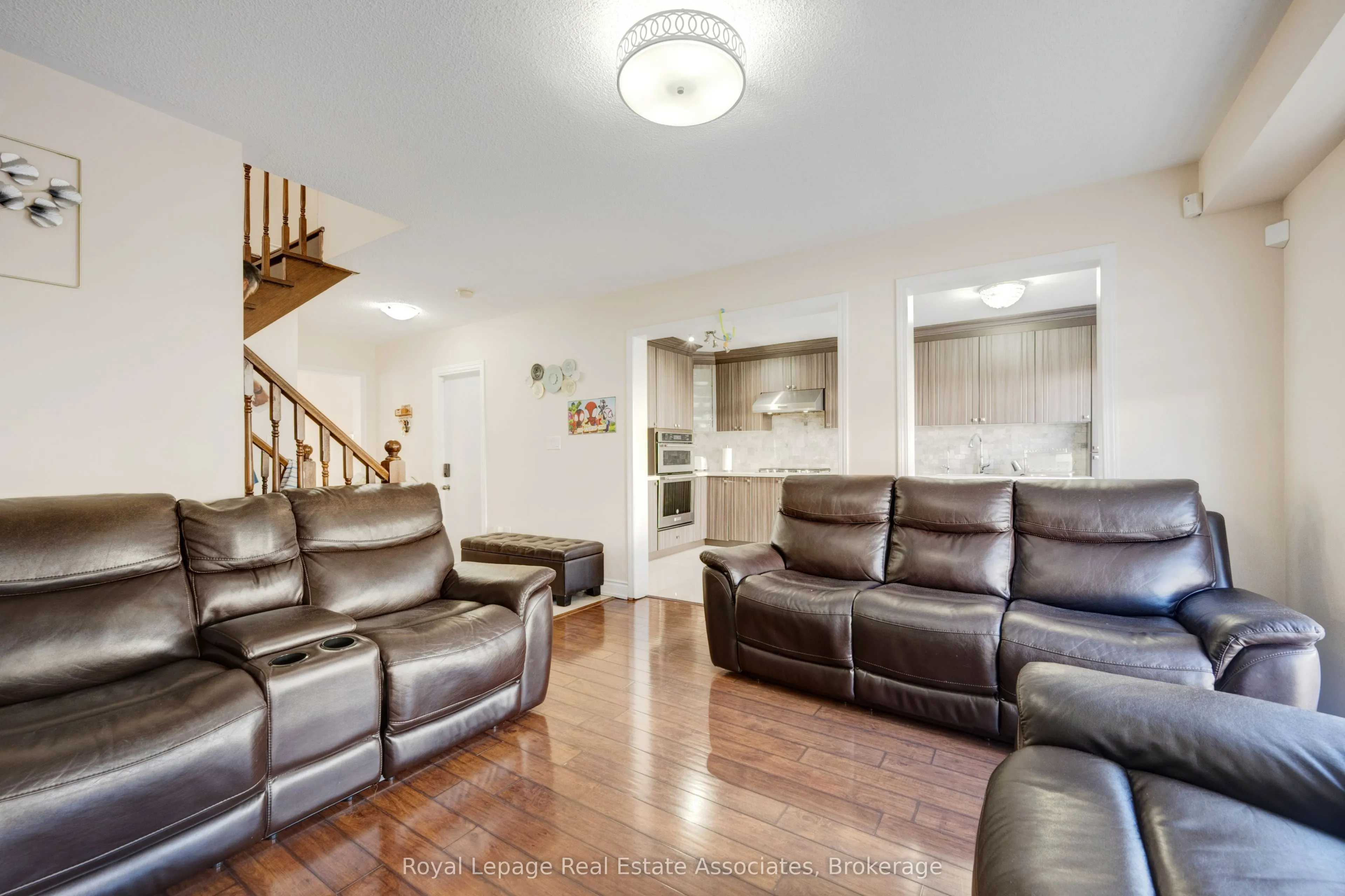 15 Virtues Avenue, #Main