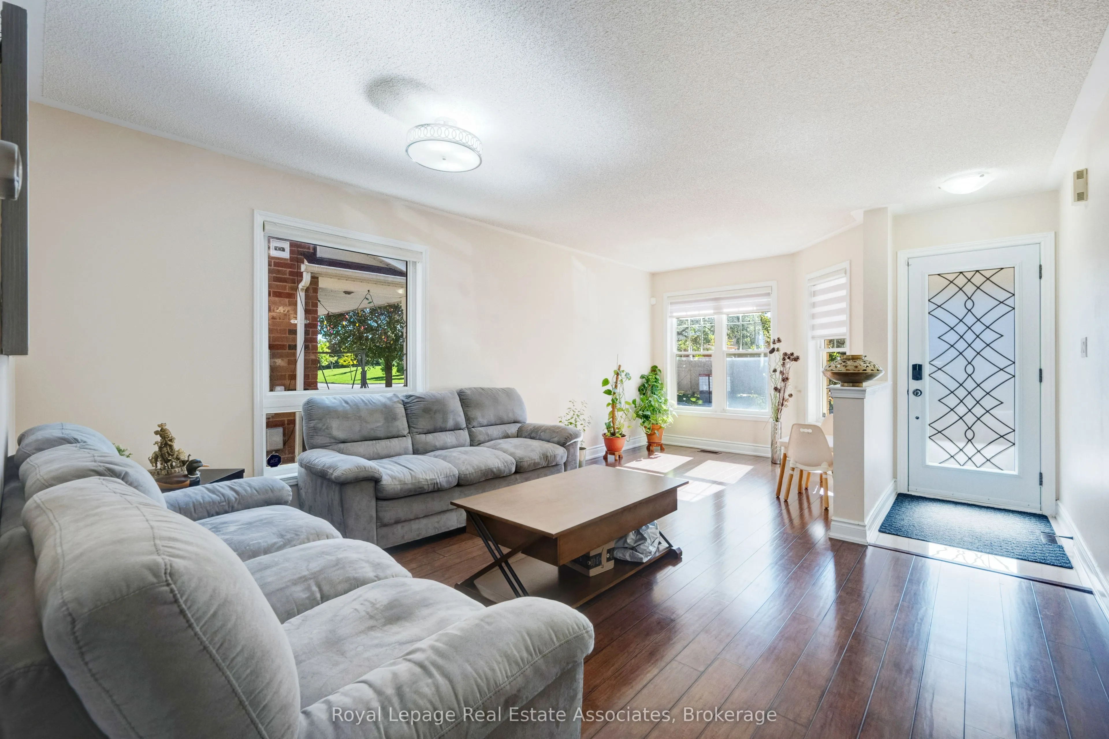 15 Virtues Avenue, #Main