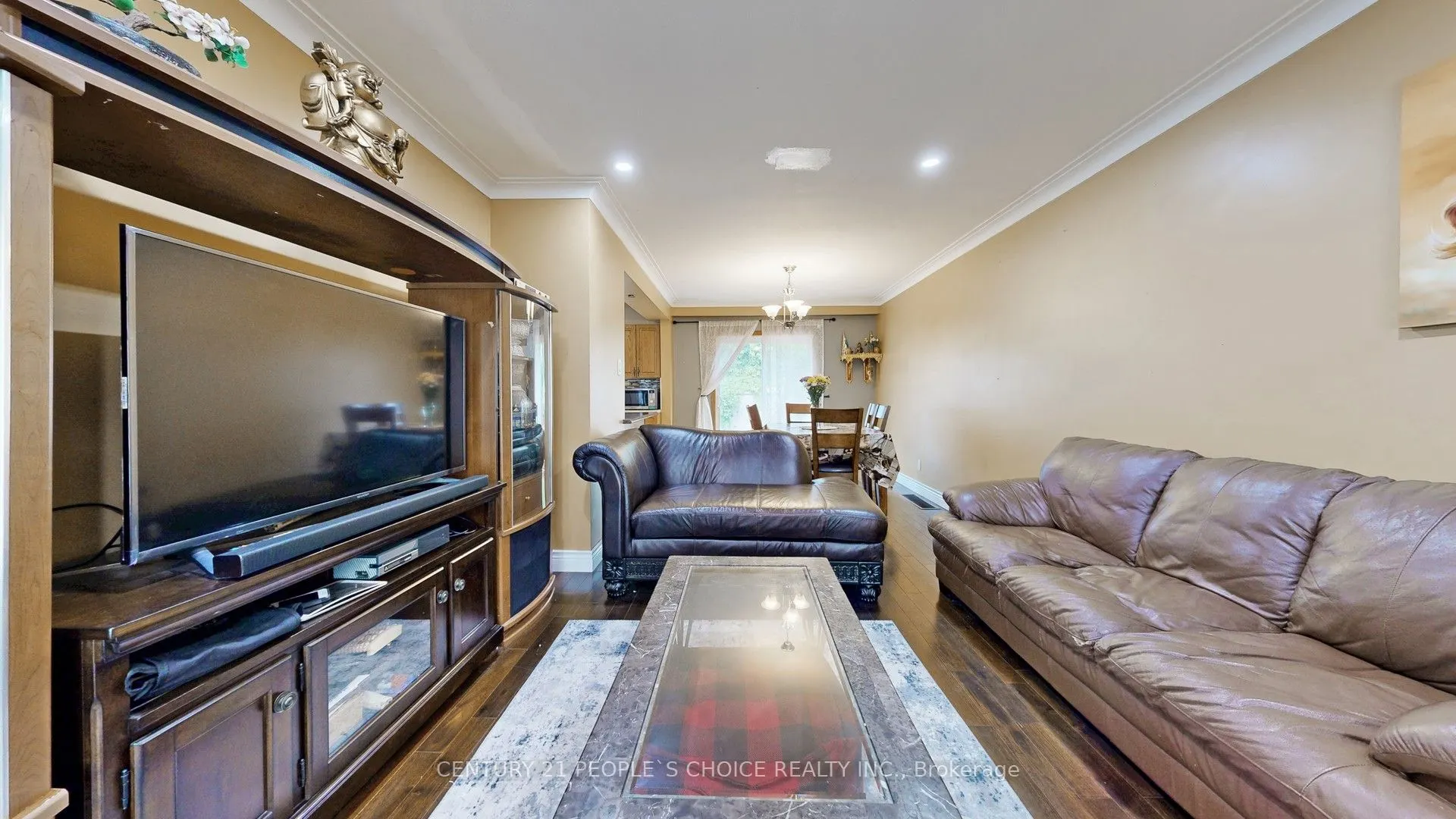 37 Foxrun Avenue