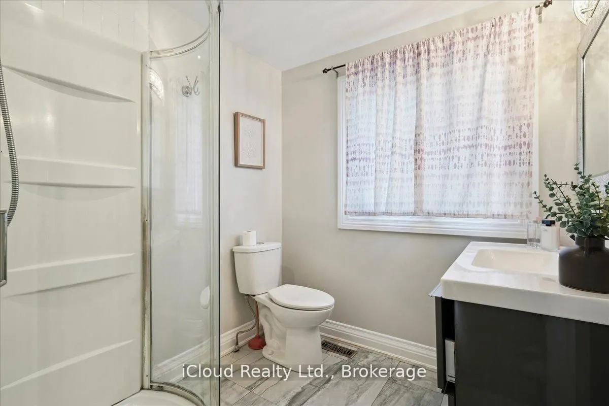 2224 Thorn Lodge Drive