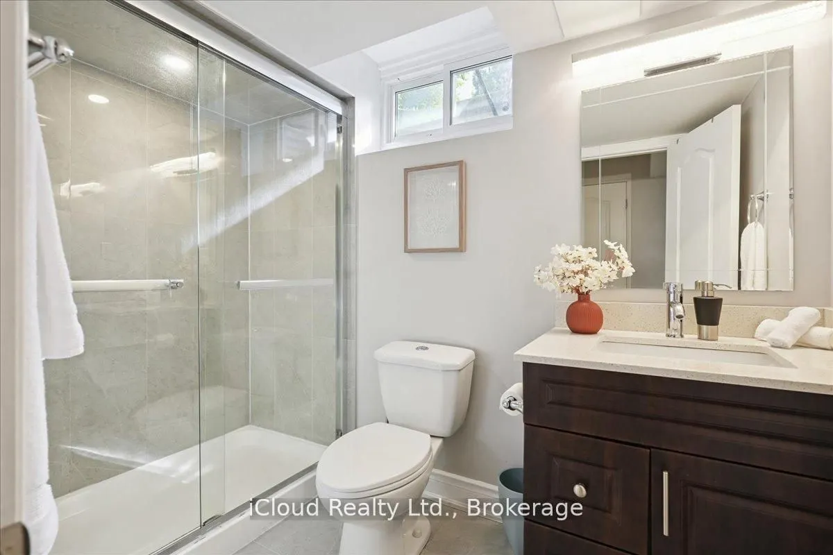 2224 Thorn Lodge Drive