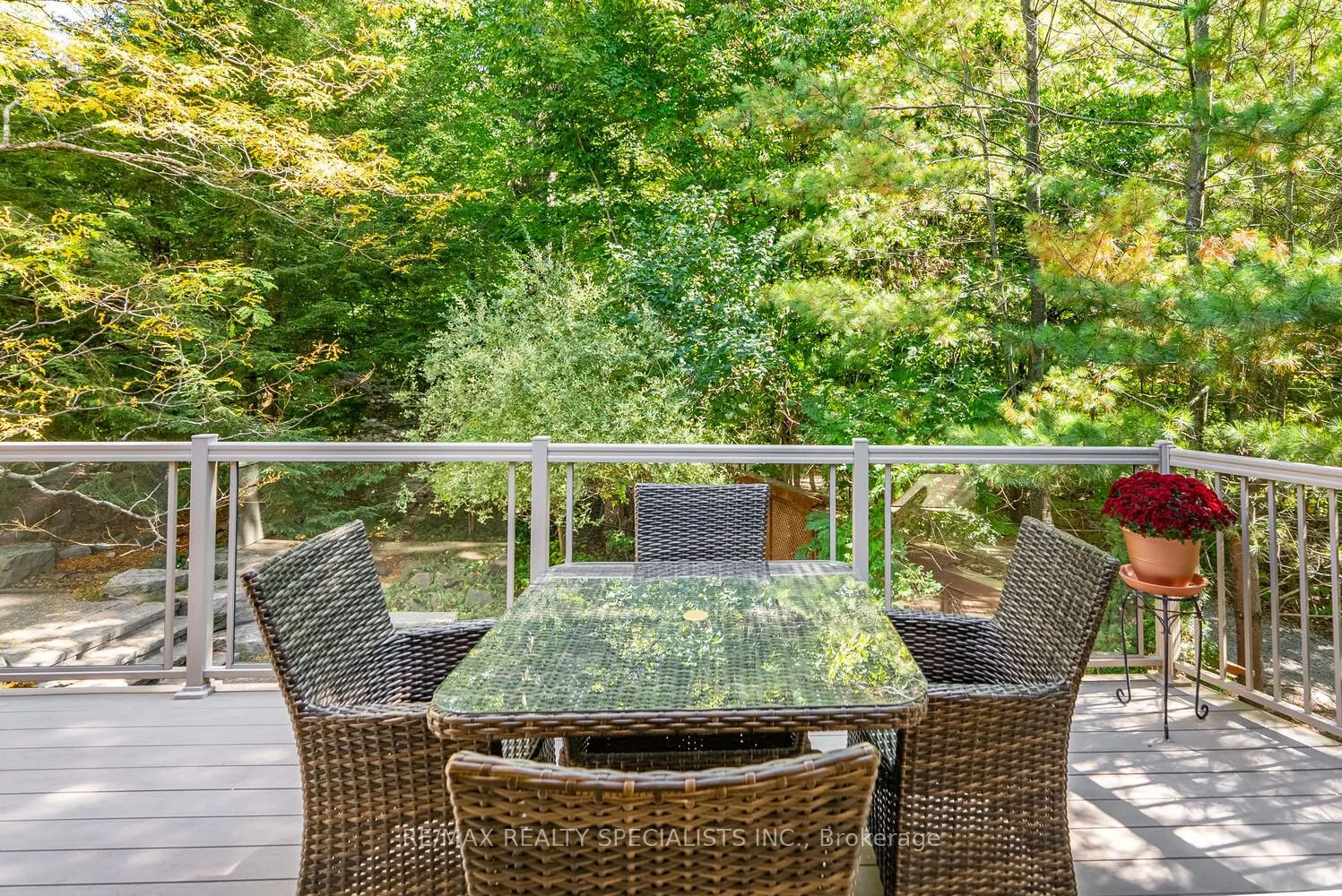 1227 Riverbank Way
