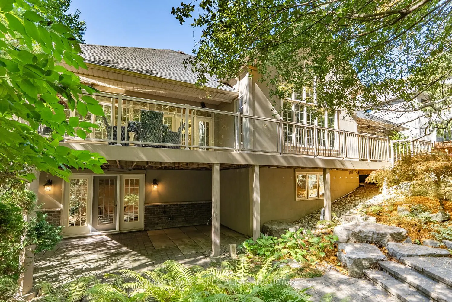 1227 Riverbank Way