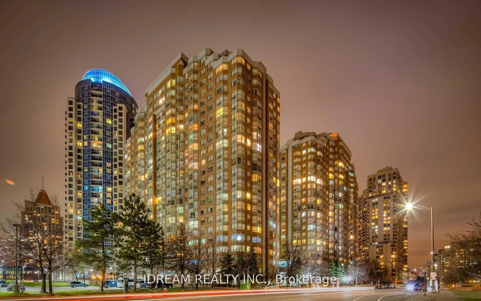 325 Webb Drive, #903