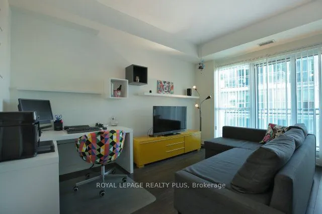 165 Legion Road N, #2231