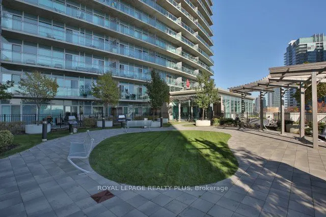 165 Legion Road N, #2231