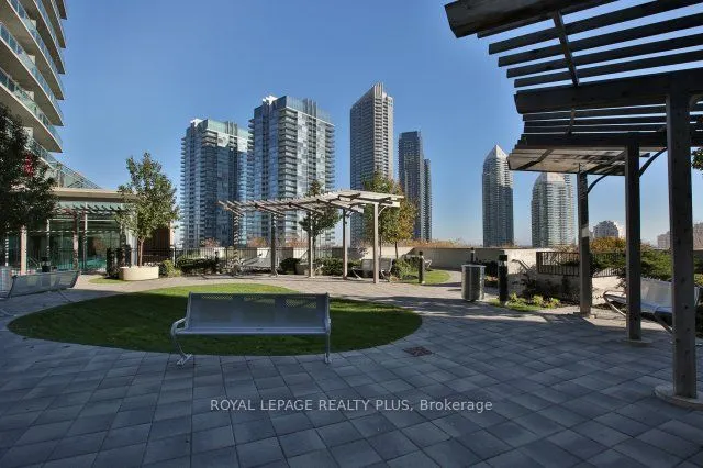 165 Legion Road N, #2231