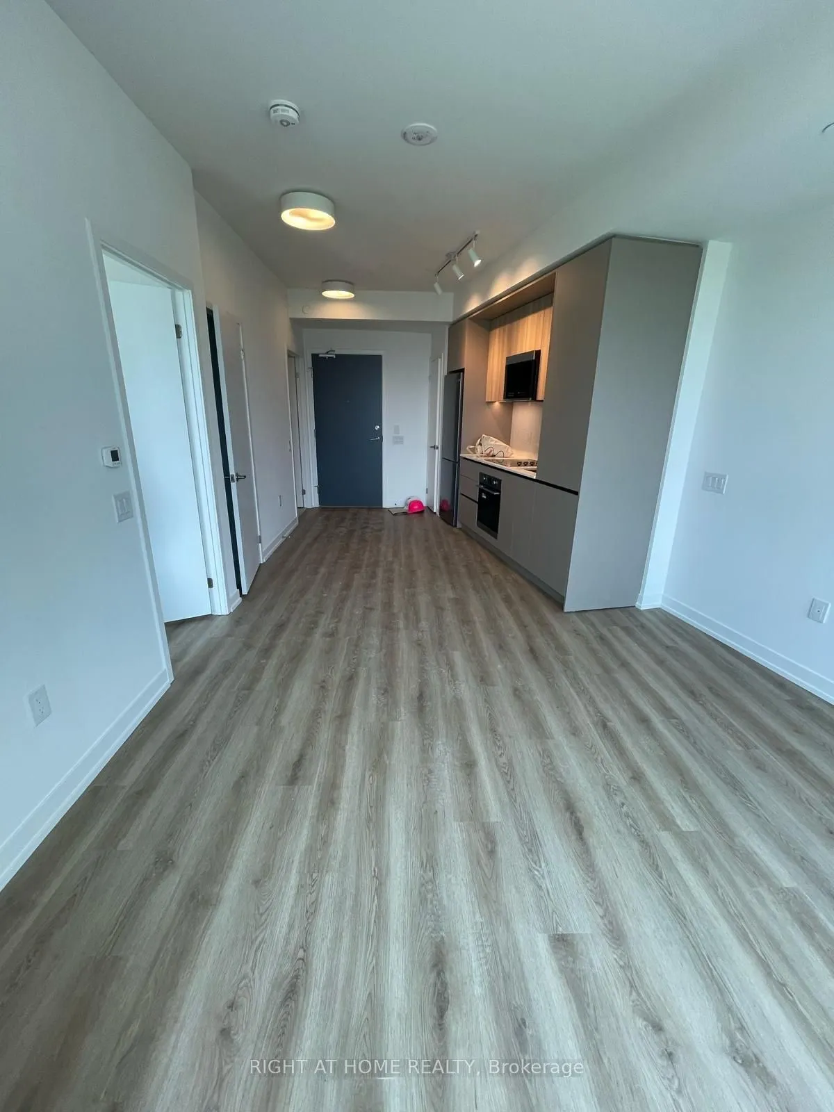 2485 Eglinton Ave W Avenue, #1022