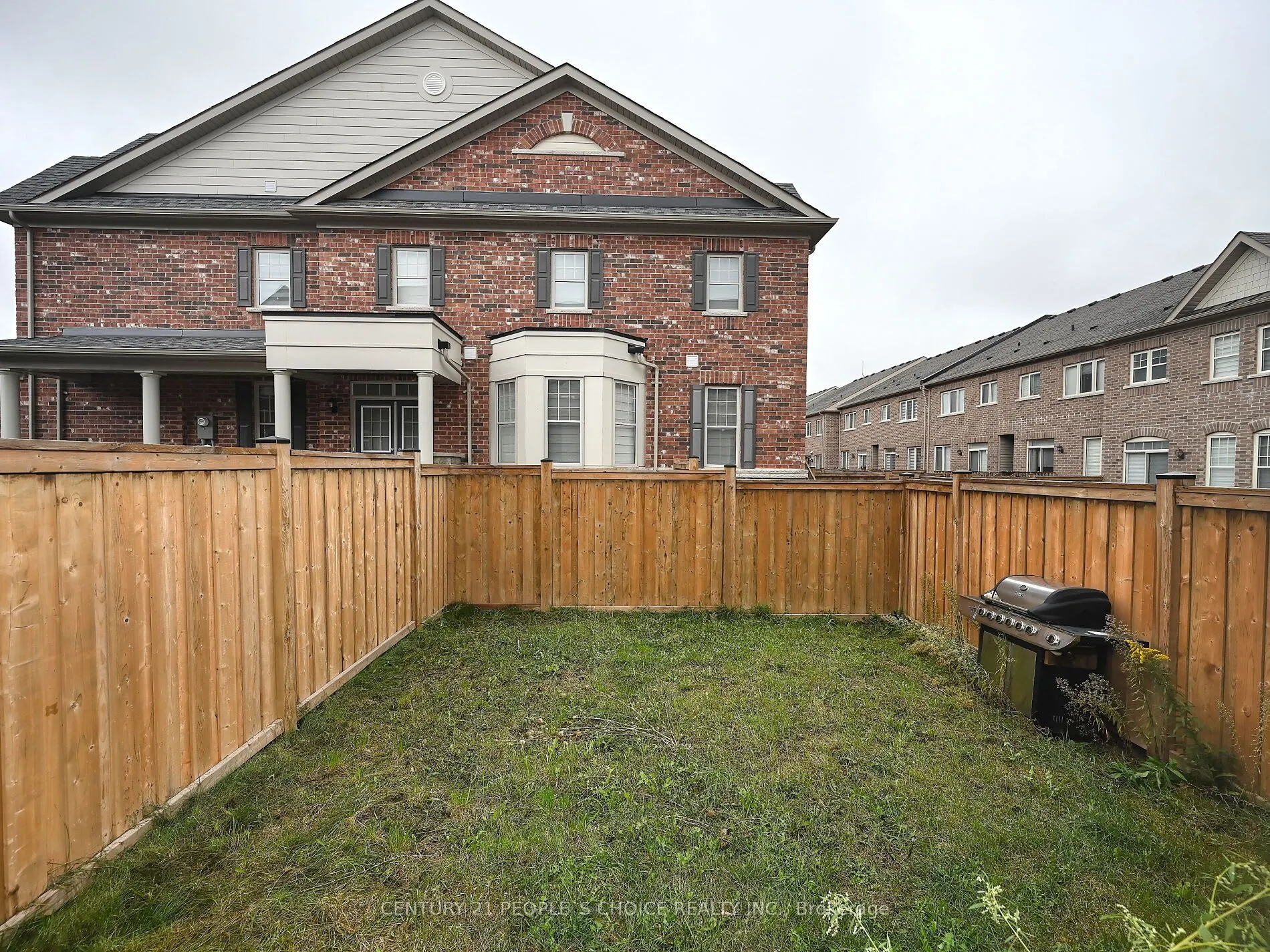 39 Pearman Crescent