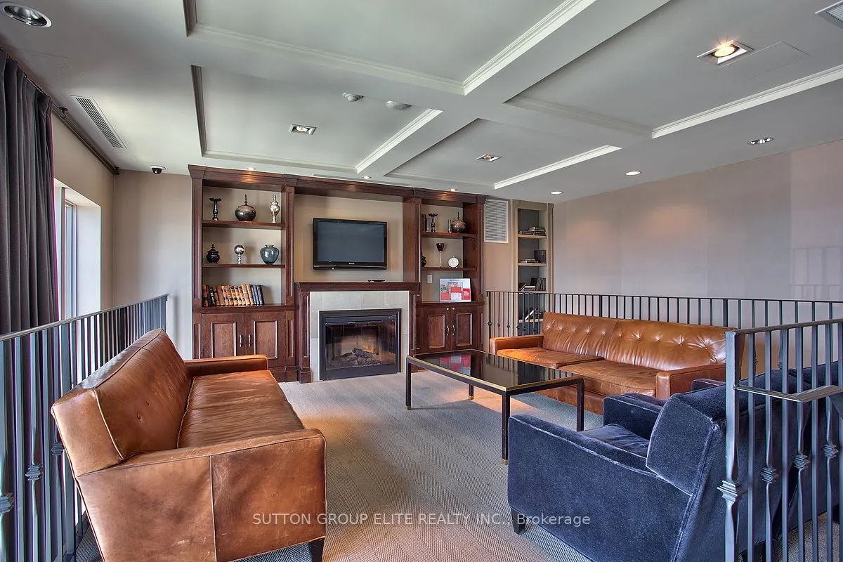 388 Prince Of Wales Drive, #1407
