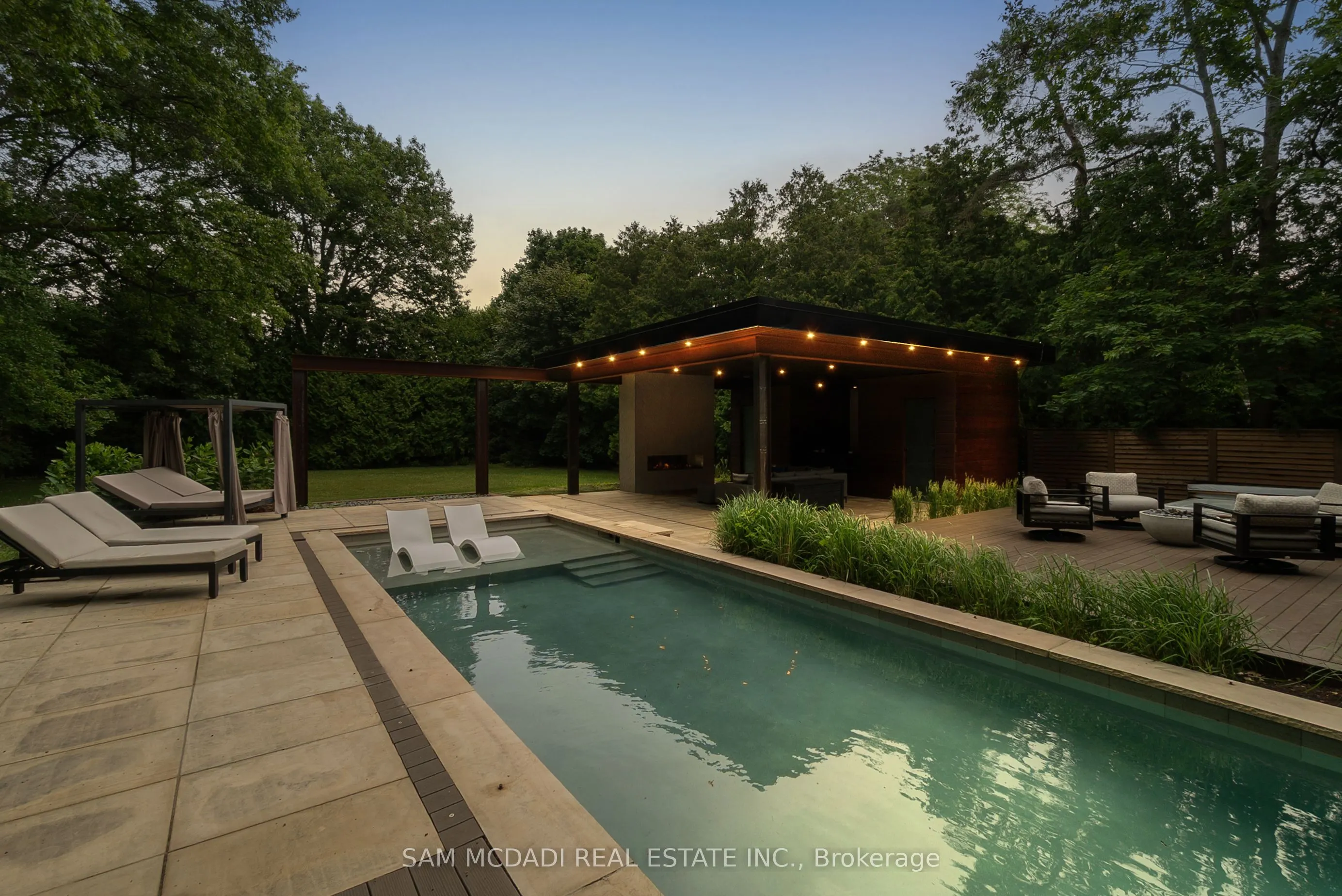 1287 Birchview Drive