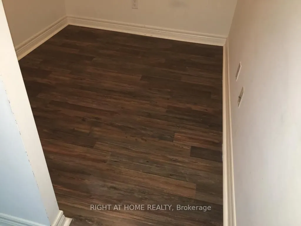 339 Rathburn Road W, #2208