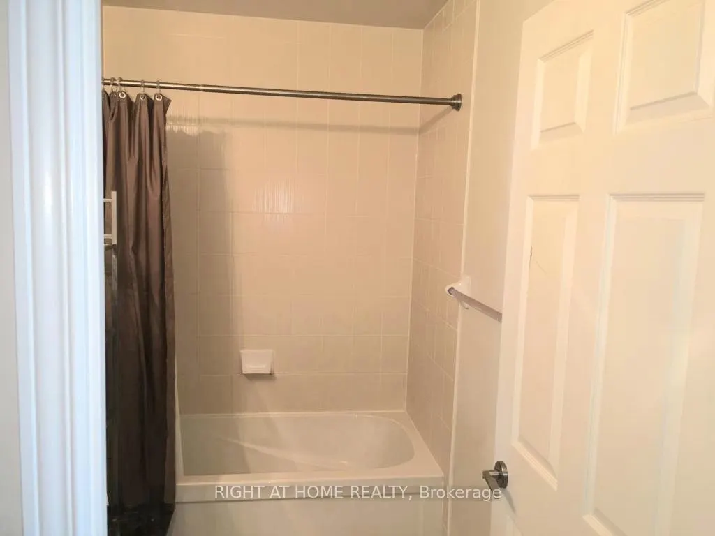 339 Rathburn Road W, #2208