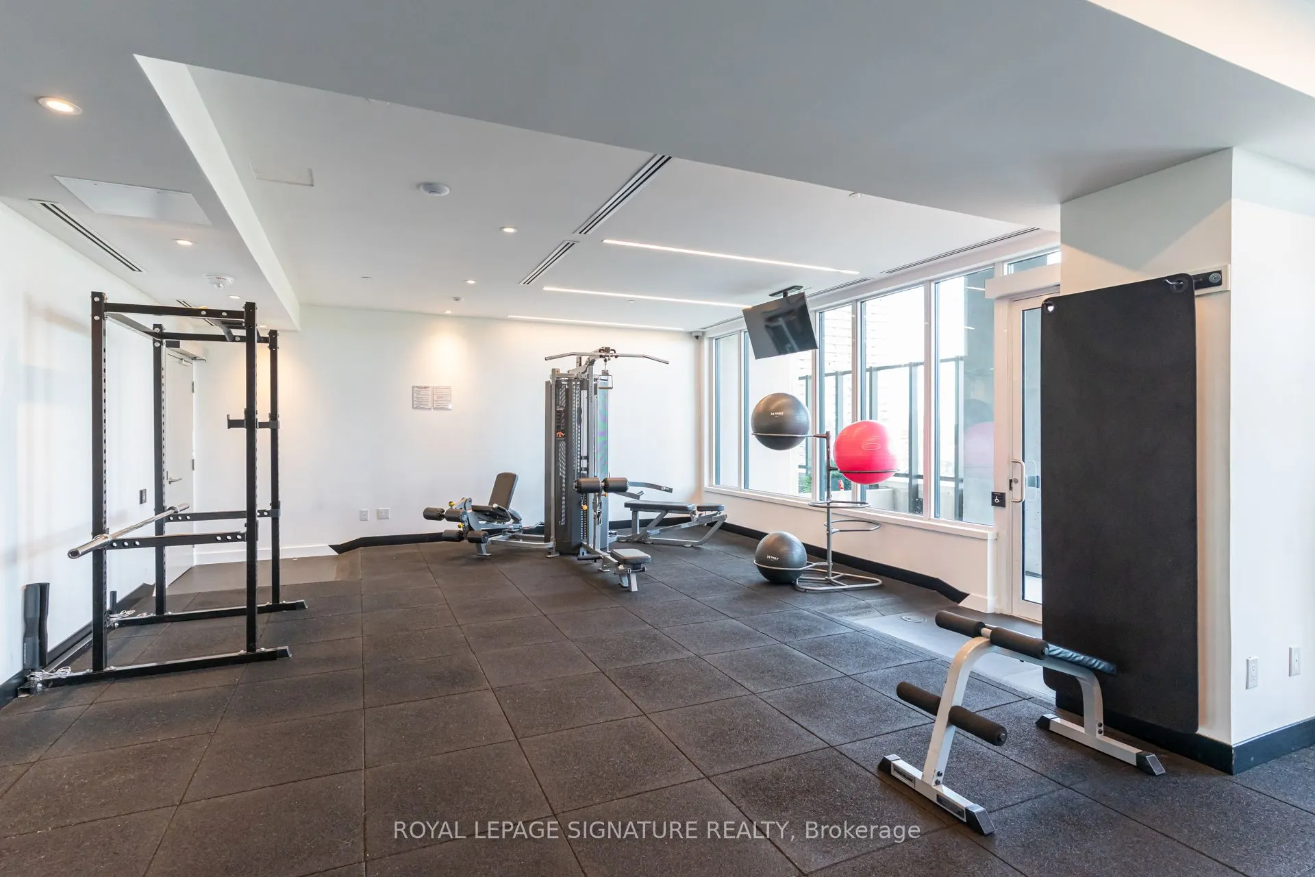 1926 Lake Shore Boulevard W, #2217