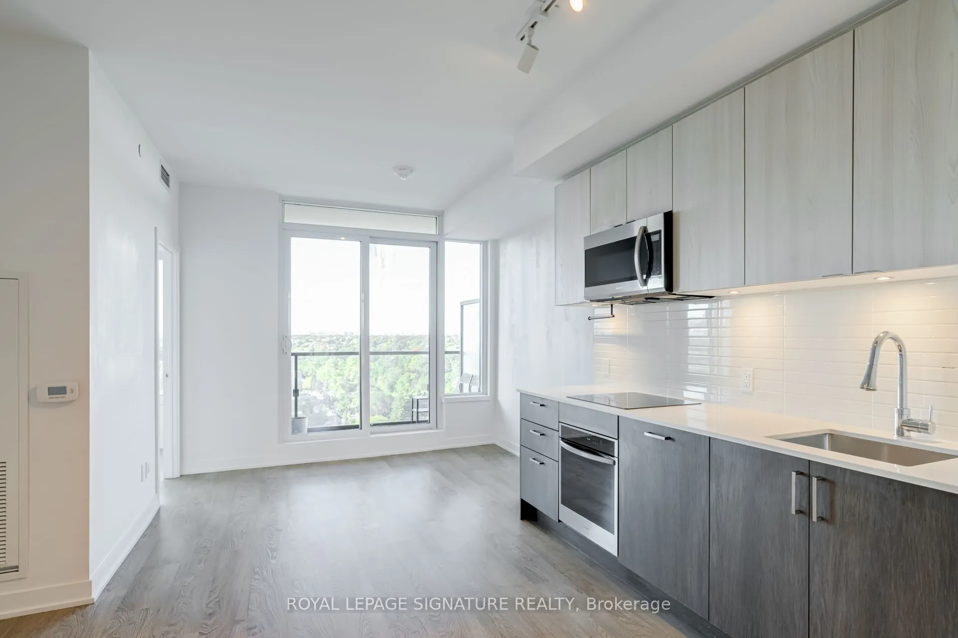 1926 Lake Shore Boulevard W, #2217