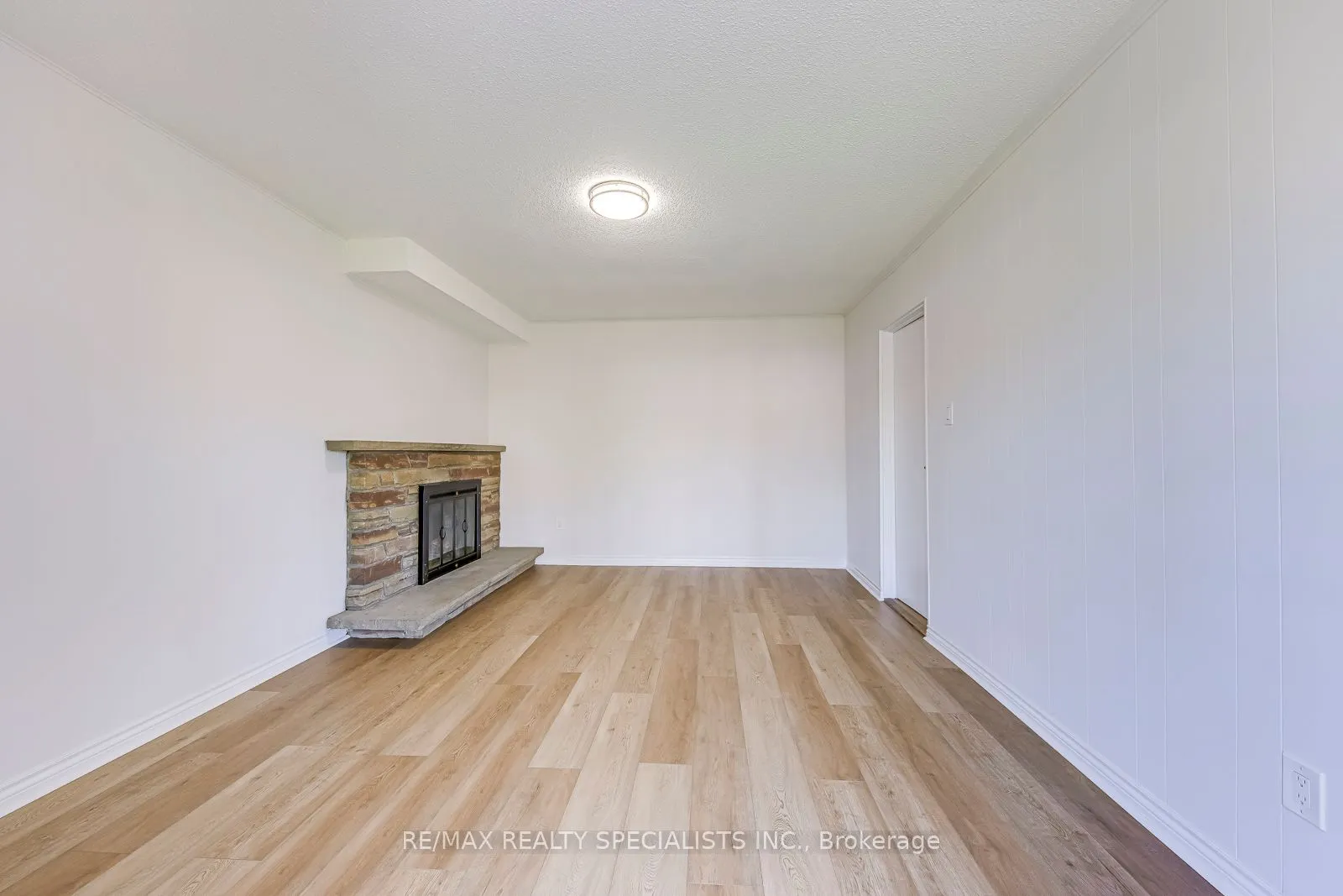 359 Louis Drive