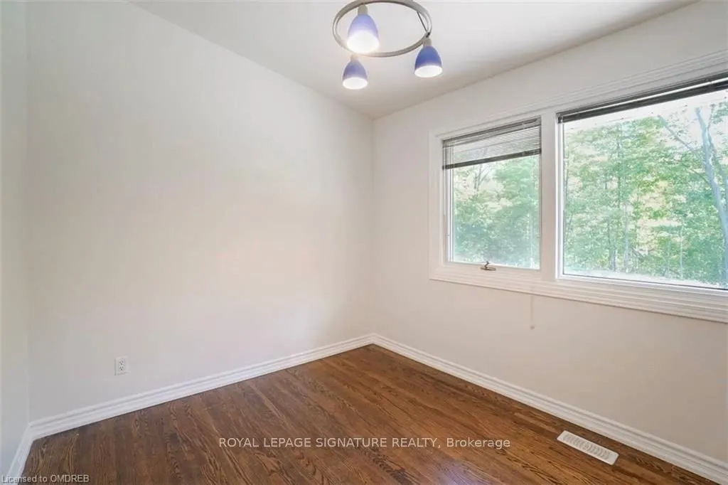 14 BURNHAMTHORPE Road W, #(MAIN)