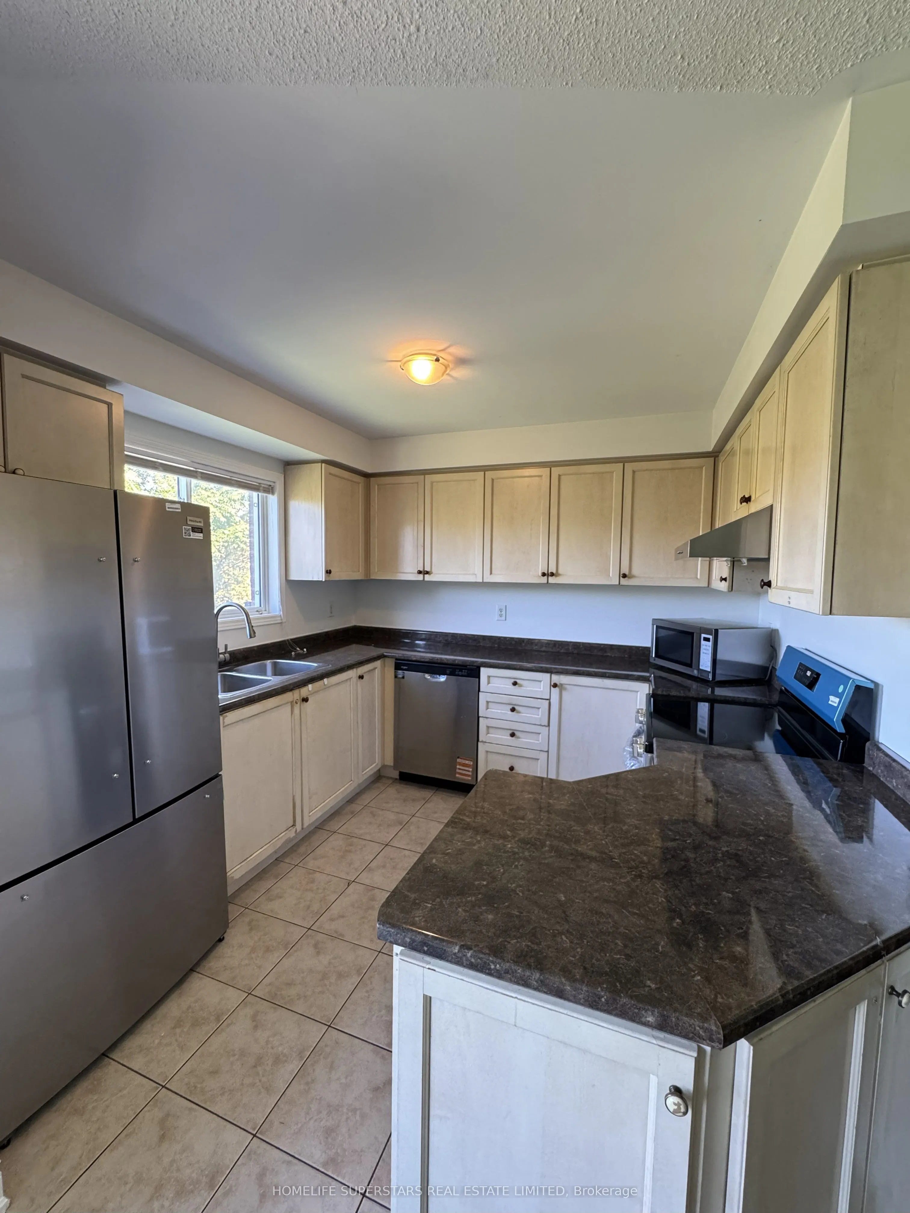 93 Mare Crescent