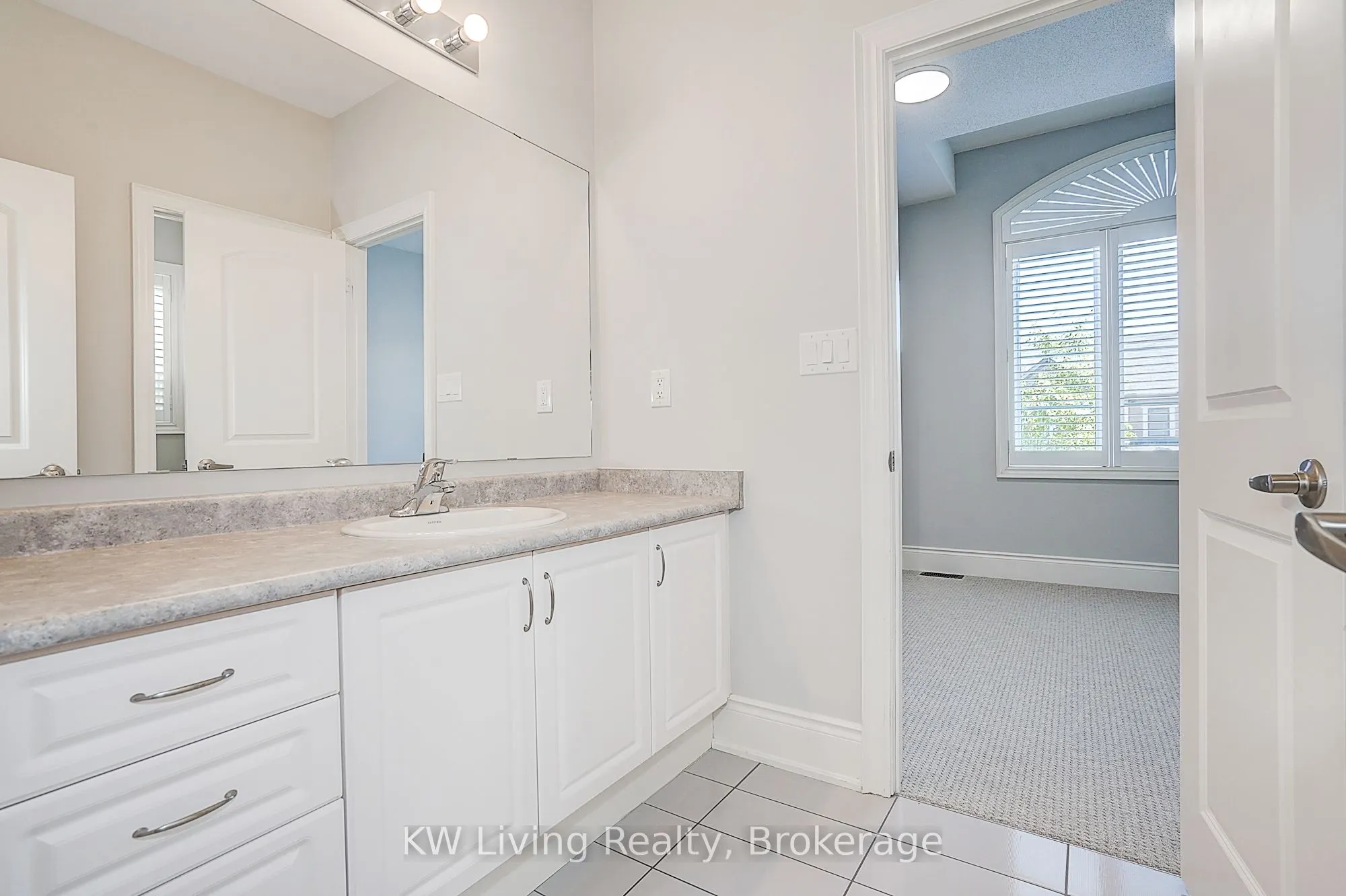 3228 Meadow Marsh Crescent