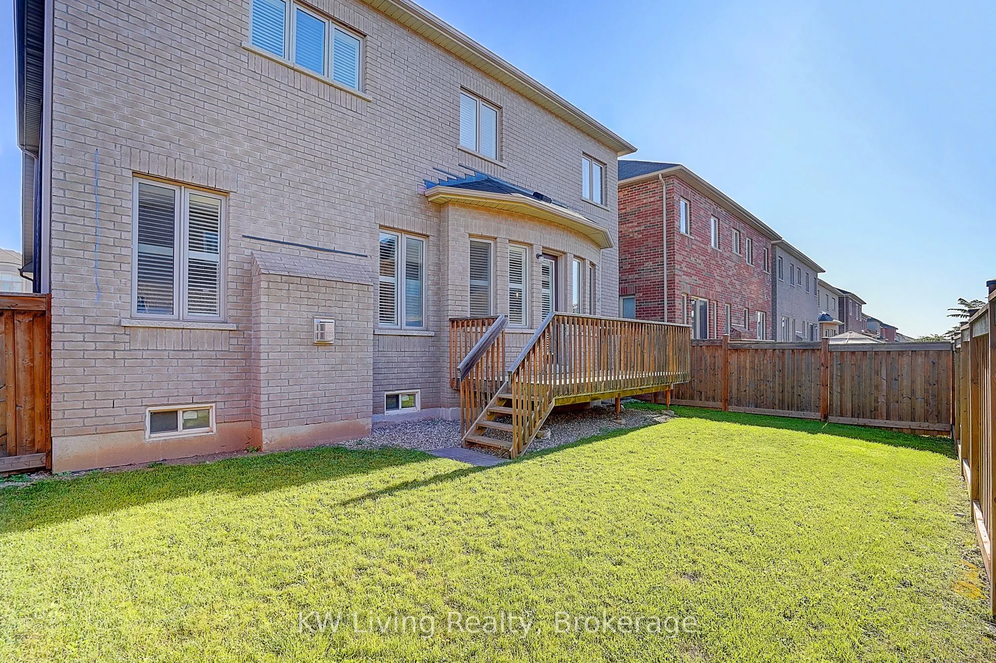 3228 Meadow Marsh Crescent