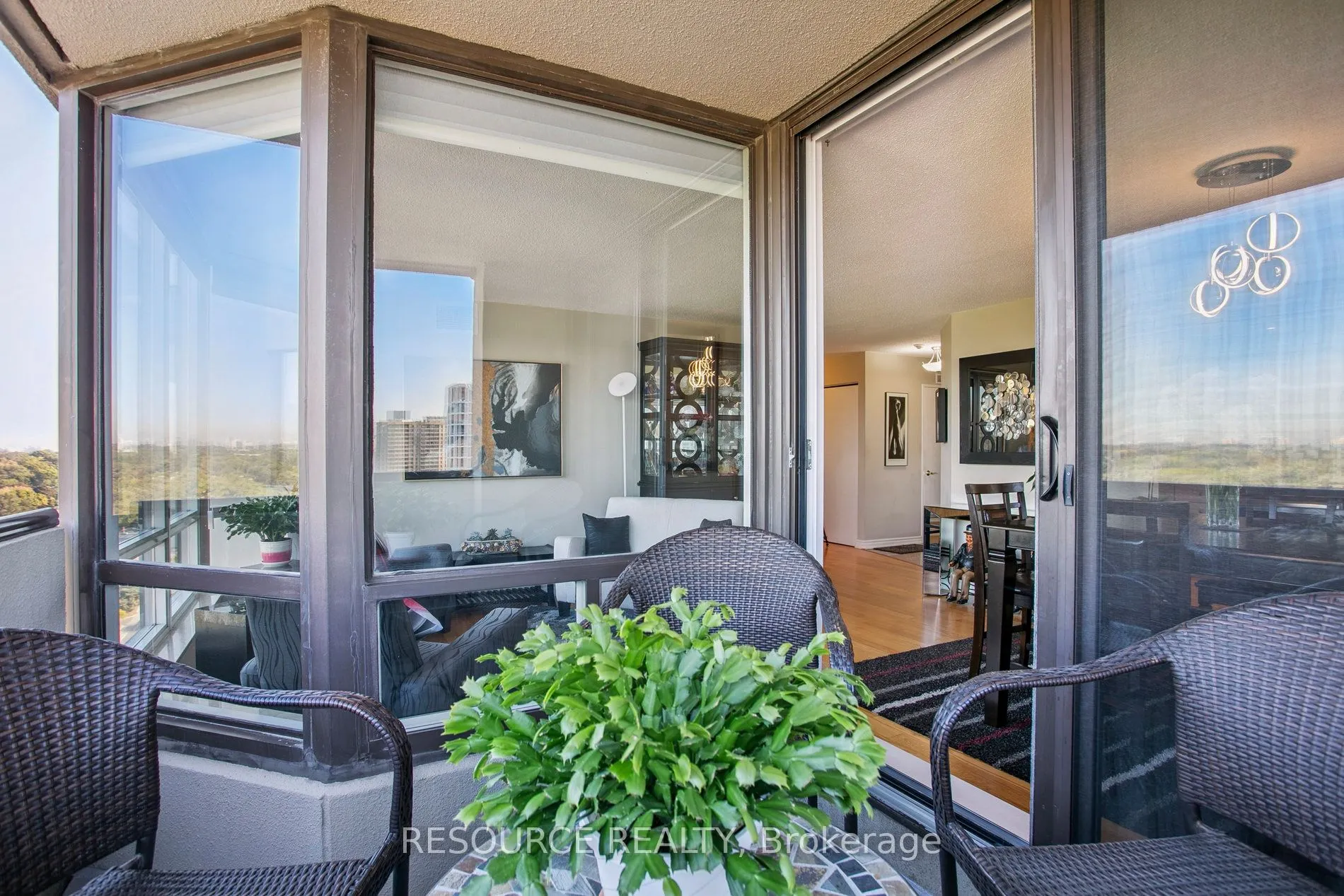1320 Islington Avenue, #2001