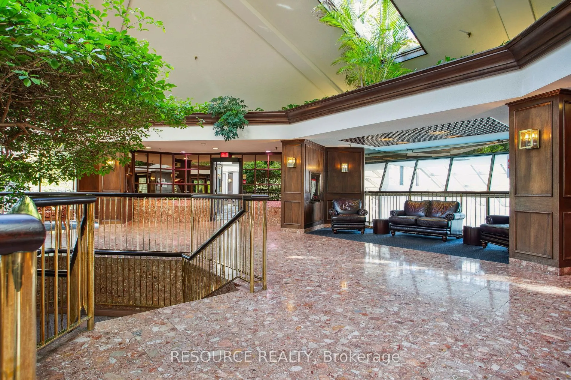 1320 Islington Avenue, #2001