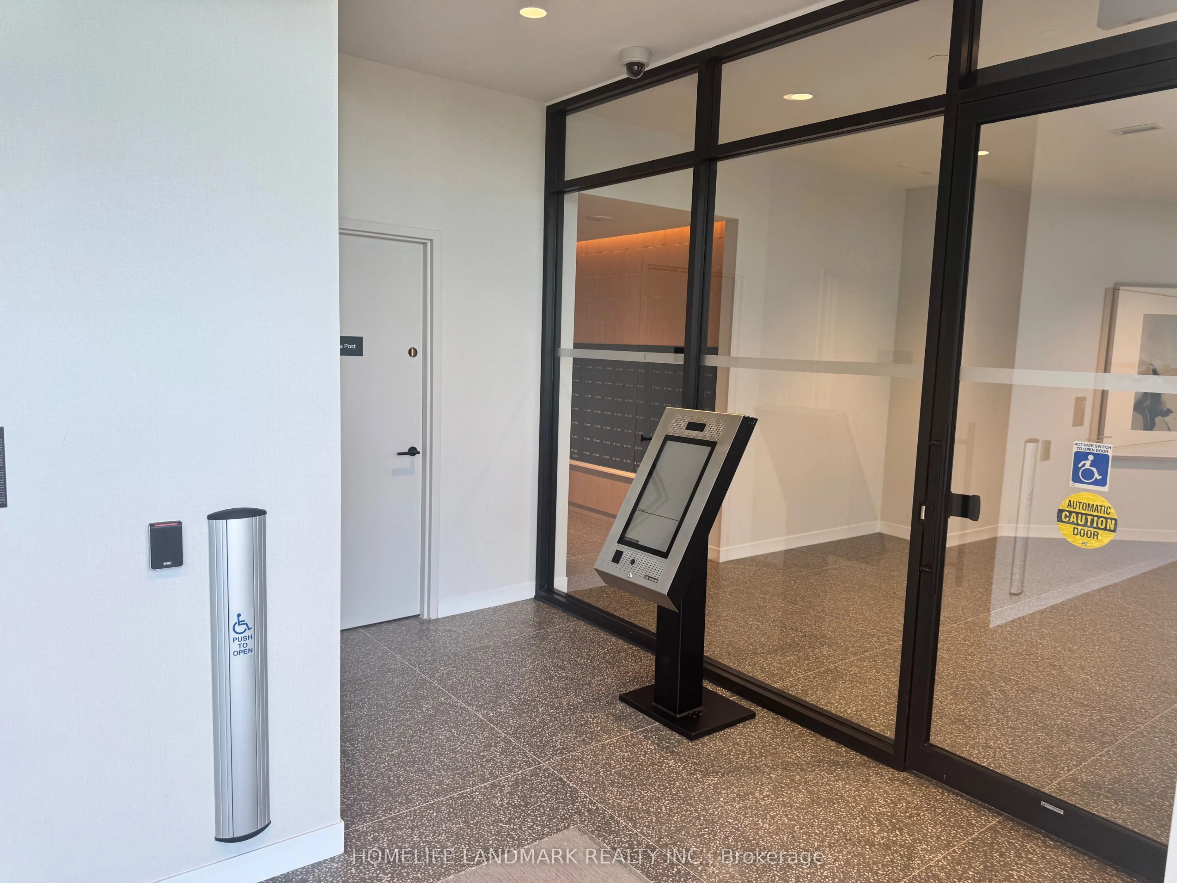 2495 Eglinton Avenue W, #2202