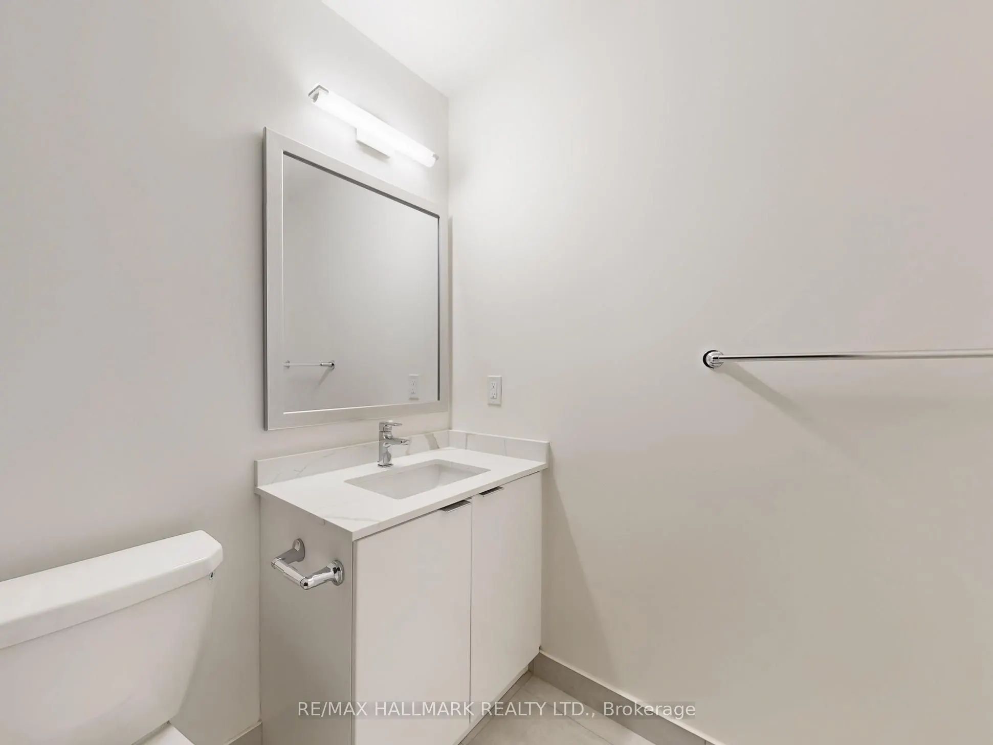 15 Watergarden Dr Drive, #303